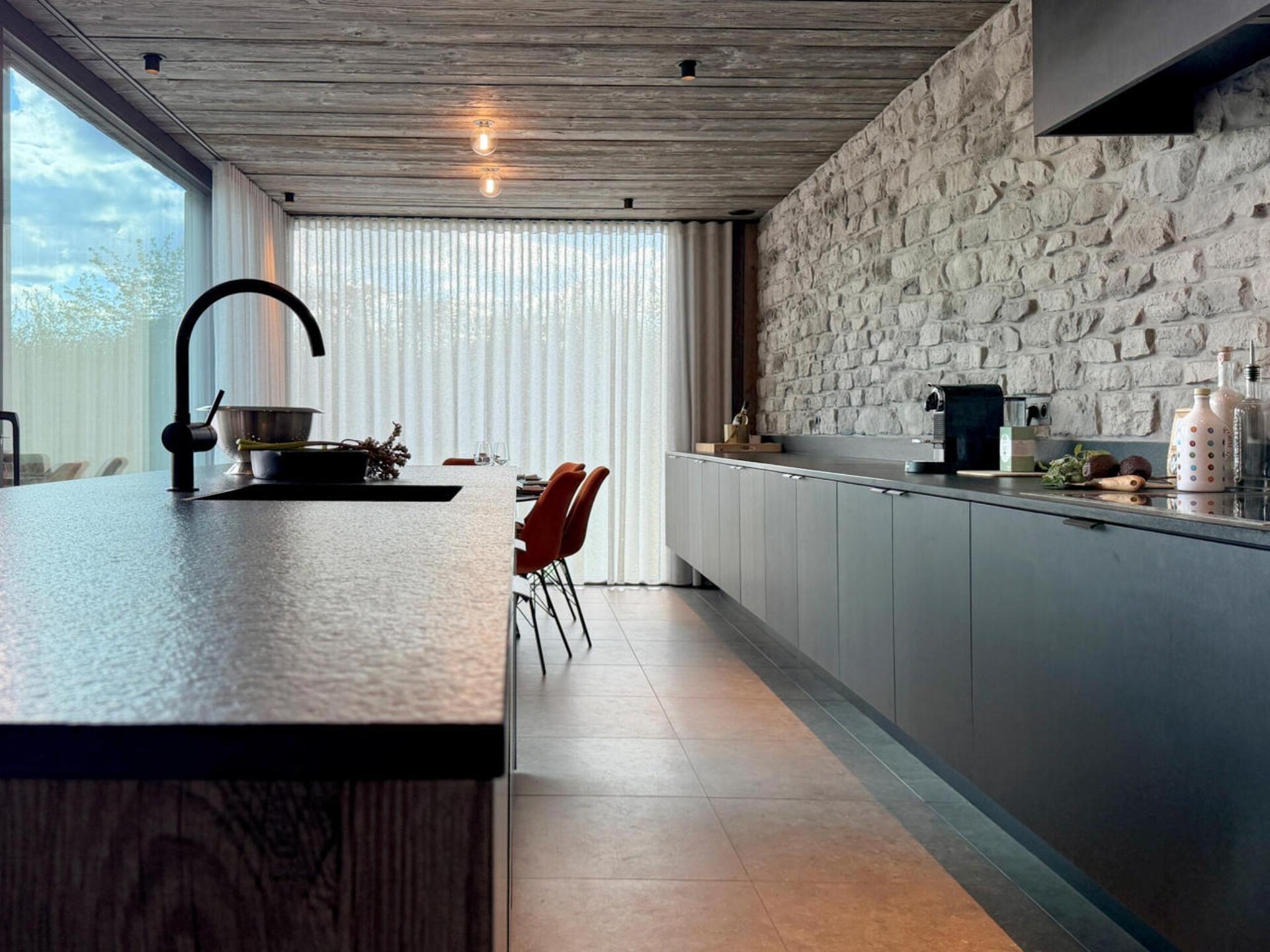 Modern designvakantiehuis Coco Noir in Somme-Leuze voor 6 personen - foto 4