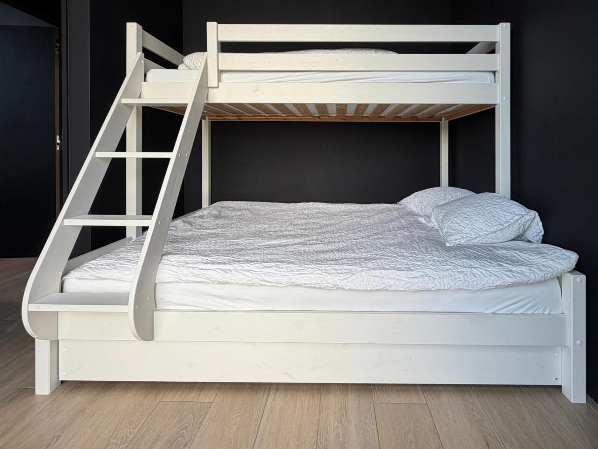 Modern designvakantiehuis Coco Noir in Somme-Leuze voor 6 personen - foto 37