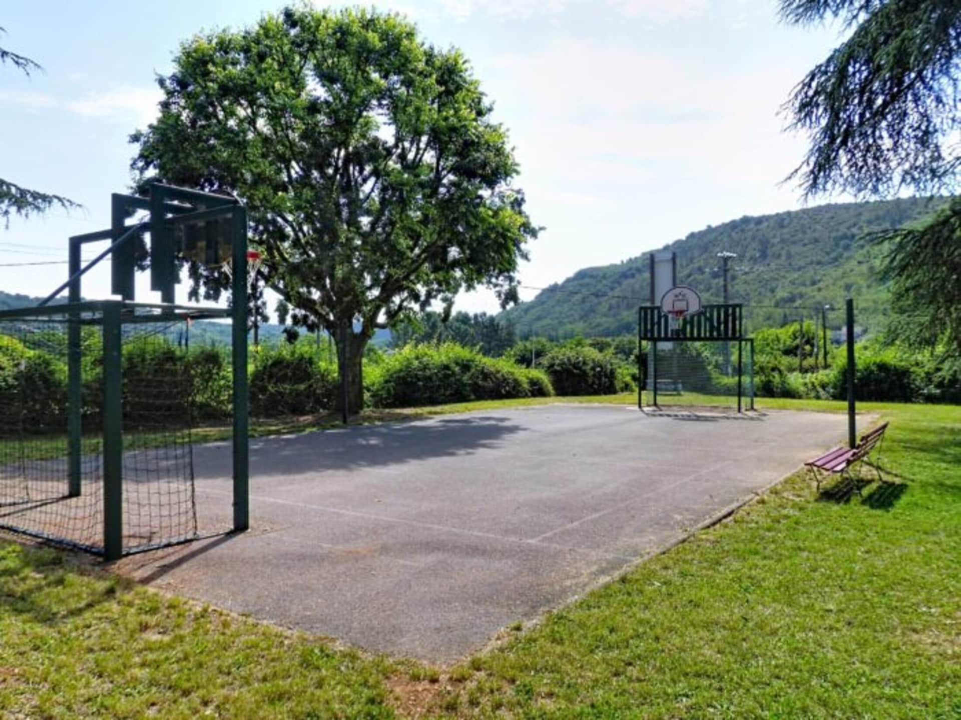 Ruim vakantiehuis voor 10 personen in Chambonas - foto 5