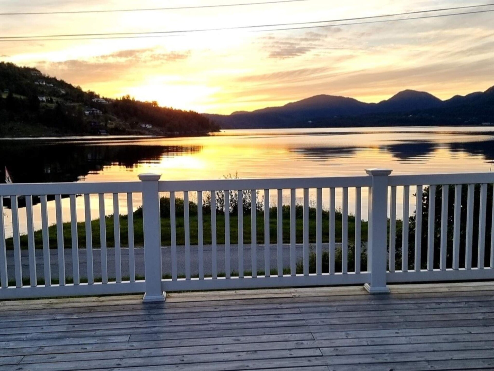 Ruim vakantiehuis voor 12 personen met fjordzicht, jacuzzi en skilift op 100m - foto 9