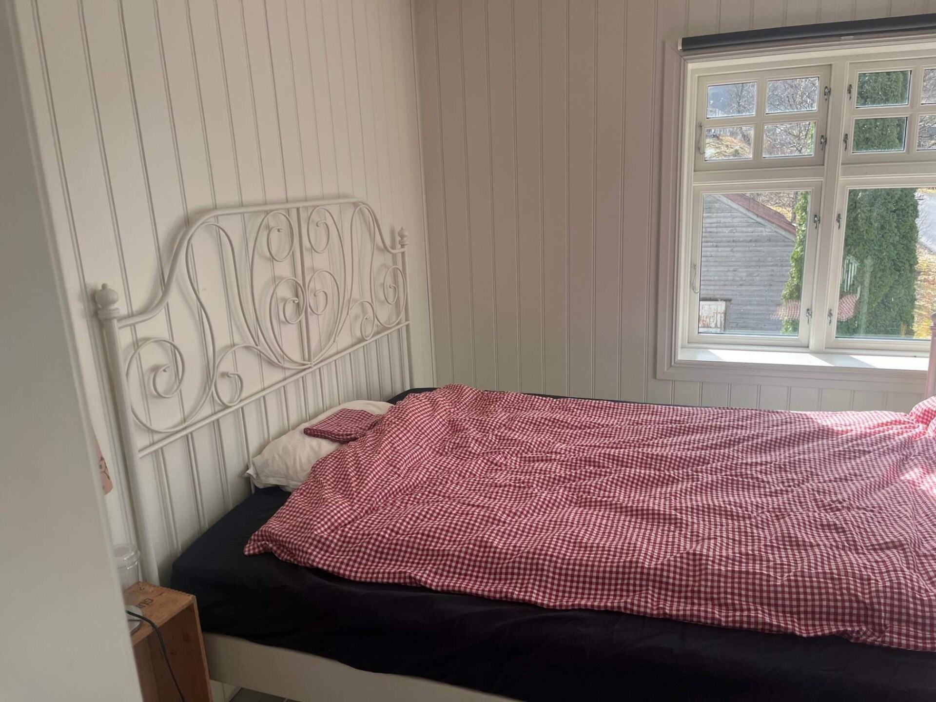 Ruim vakantiehuis voor 12 personen met fjordzicht, jacuzzi en skilift op 100m - foto 19