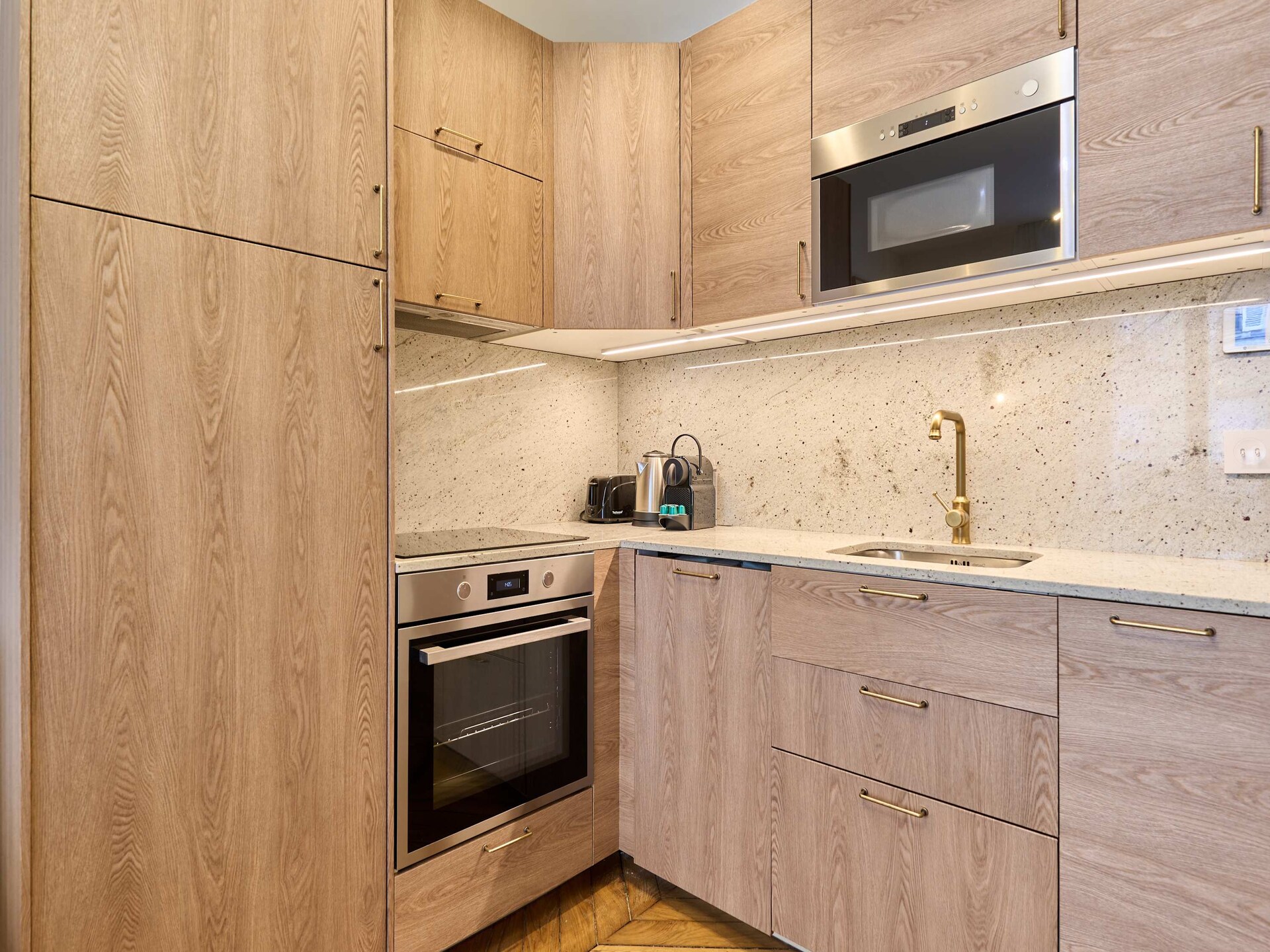 Elegant 2-slaapkamer appartement in hartje Parijs, vlakbij Sacré-Cœur - foto 4