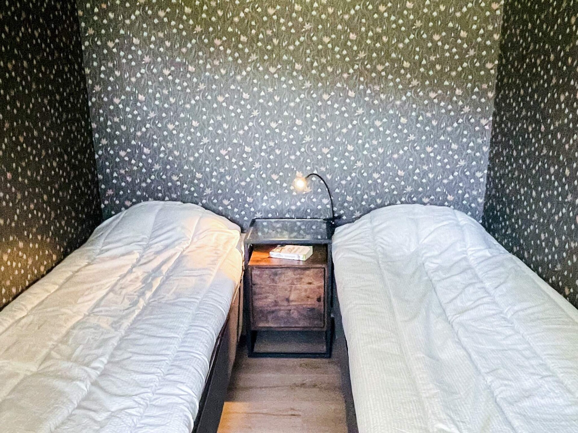 Sfeervol gastenverblijf aan vijver bij Bodafors, Småland - foto 17