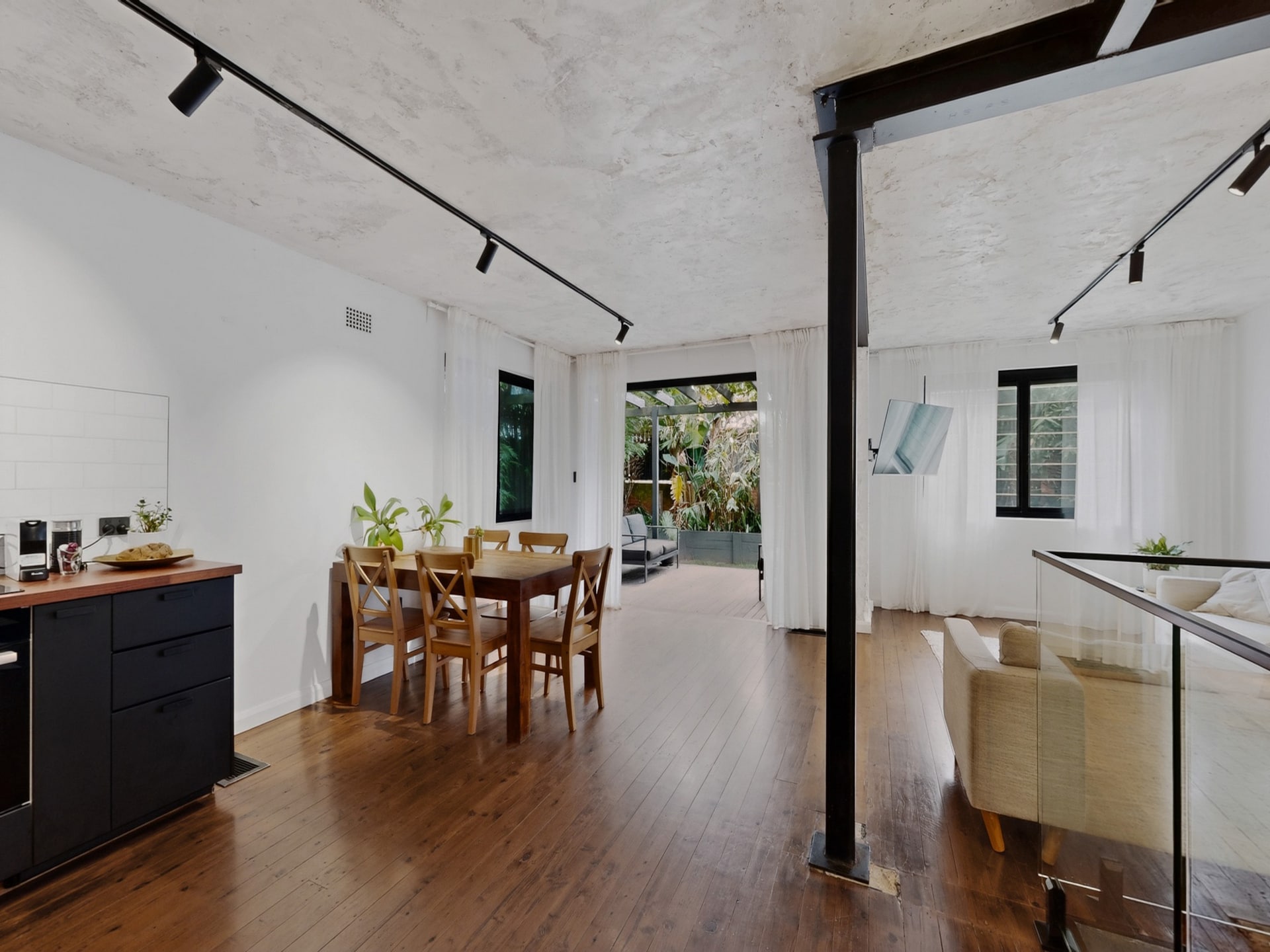 Licht appartement vlakbij het strand van Cronulla met eigen terras - foto 2