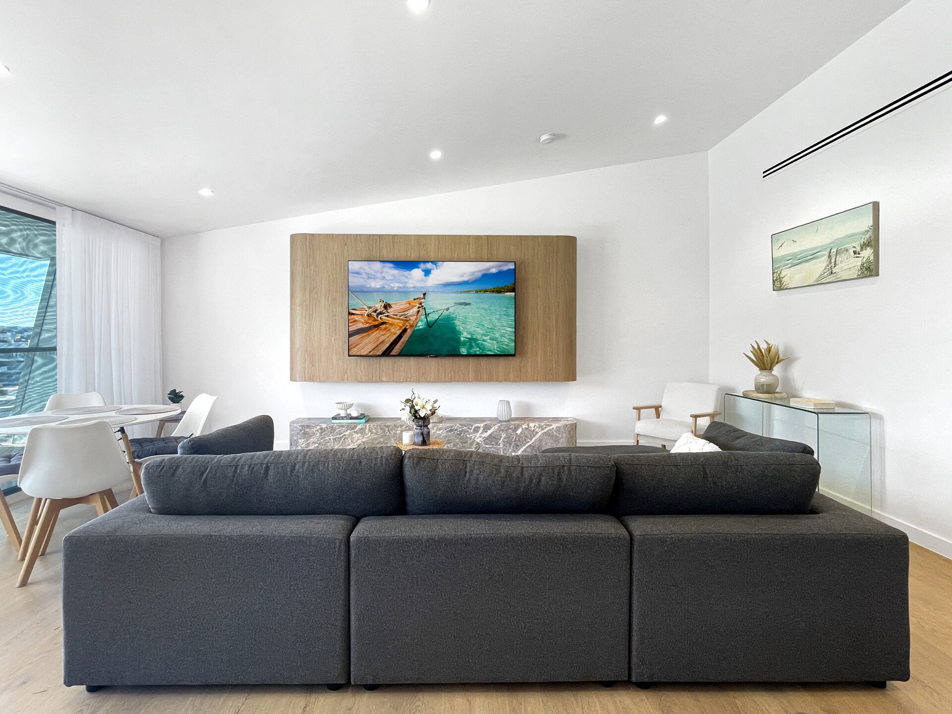 Ruim appartement met waterzicht in het hart van Batemans Bay - foto 4