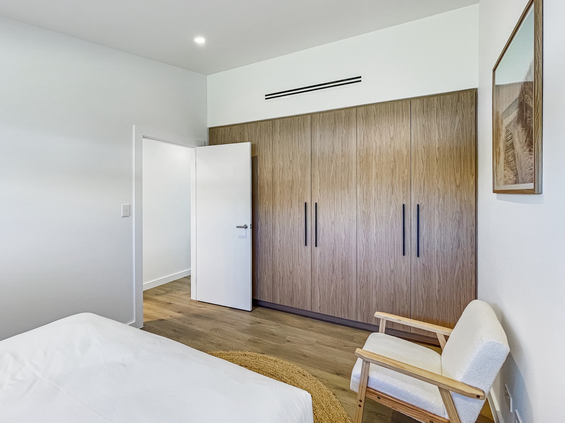 Ruim appartement met waterzicht in het hart van Batemans Bay - foto 9