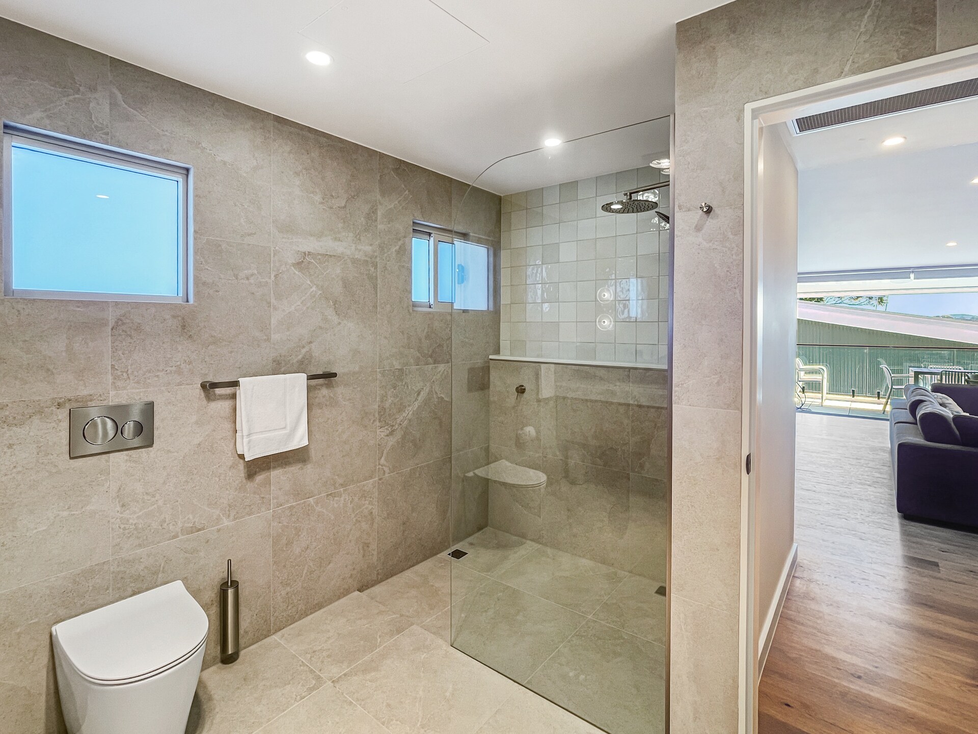 Ruim appartement met waterzicht in het hart van Batemans Bay - foto 18