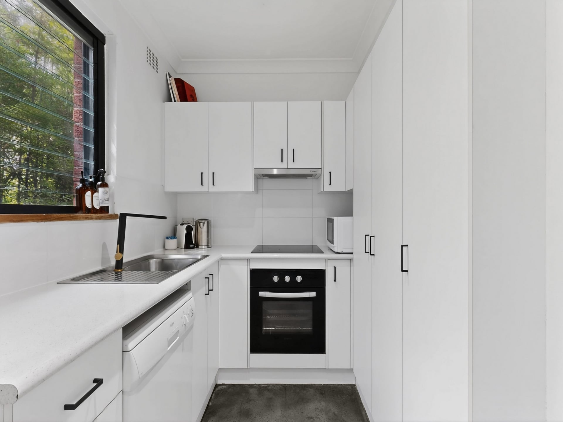 Licht en modern appartement vlakbij het strand van Cronulla - foto 10