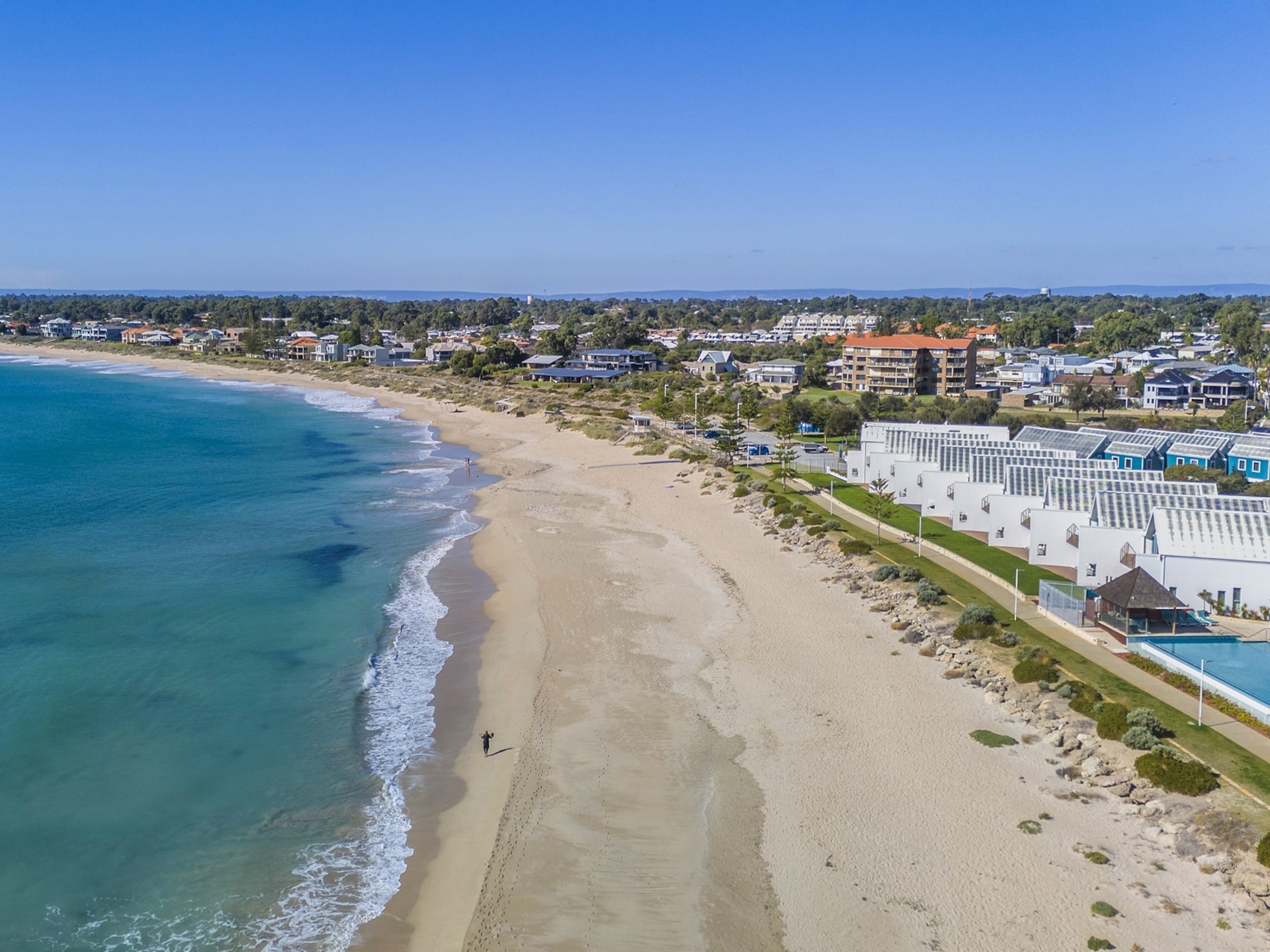 Modern appartement in Mandurah met uitzicht en bubbelbad - foto 24