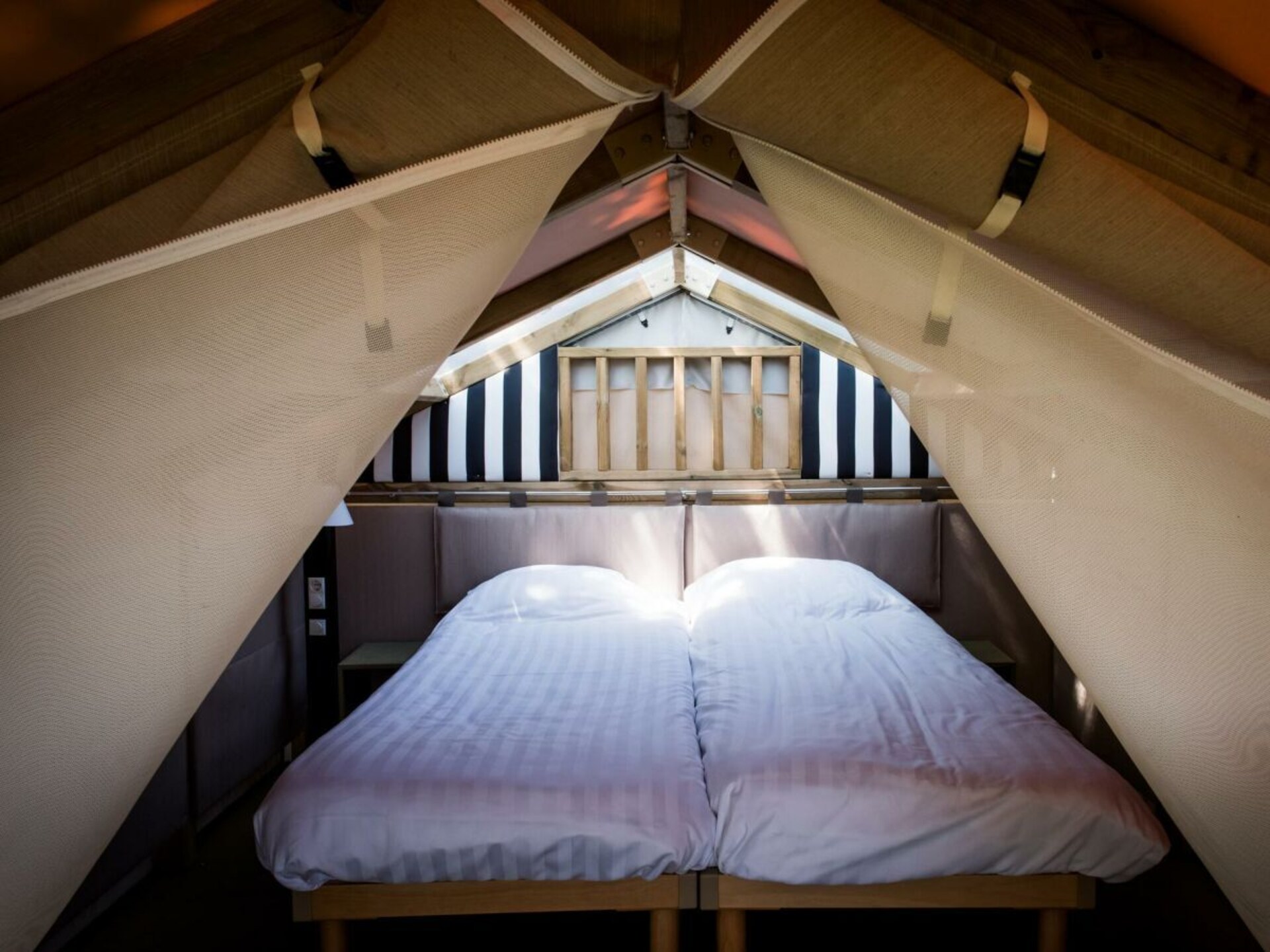 4-persoons vakantiehuis met 2 slaapkamers in rustige omgeving - foto 2