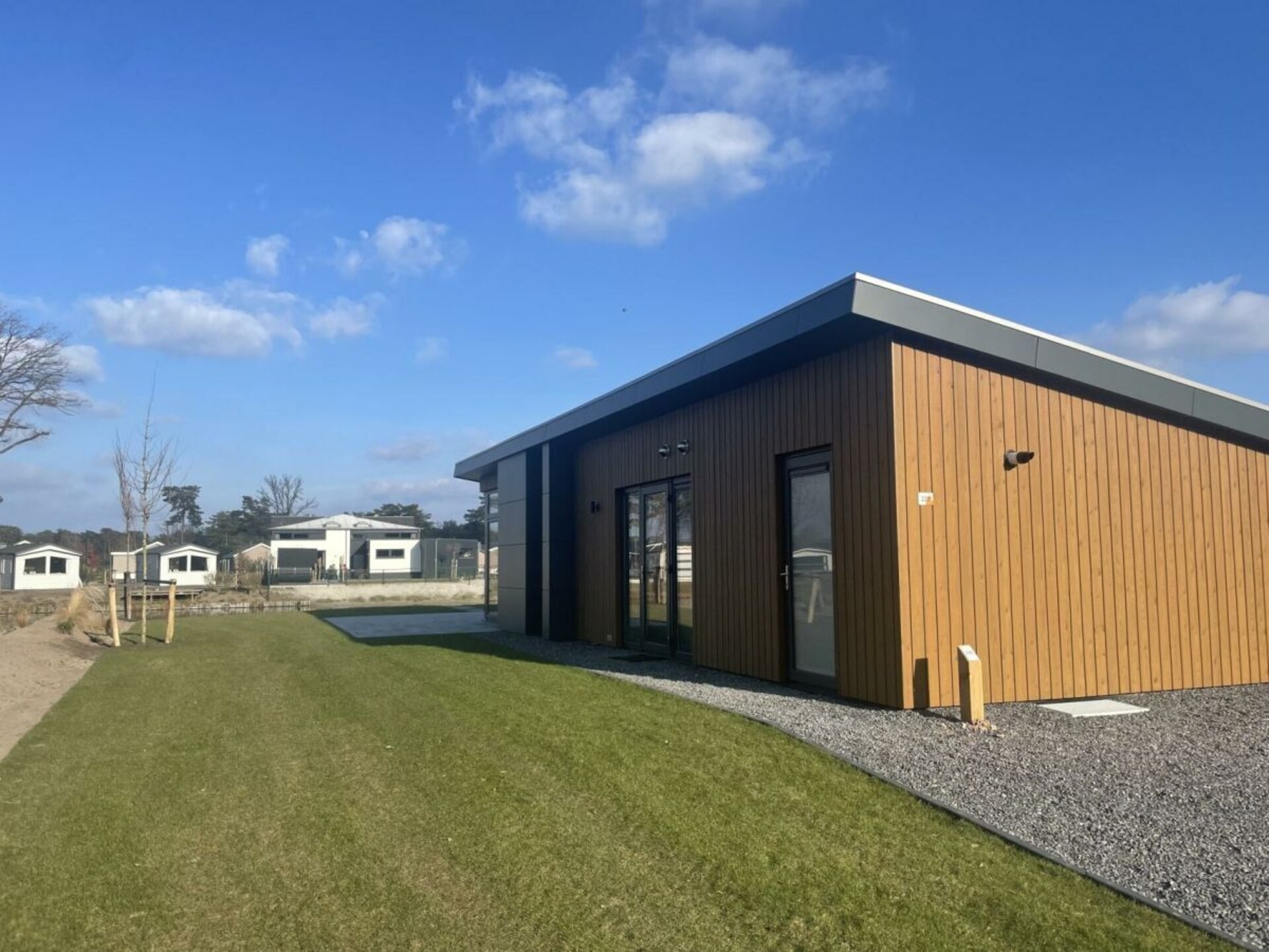 Gelijkvloers chalet aan het water in Mol voor 4 personen - foto 7
