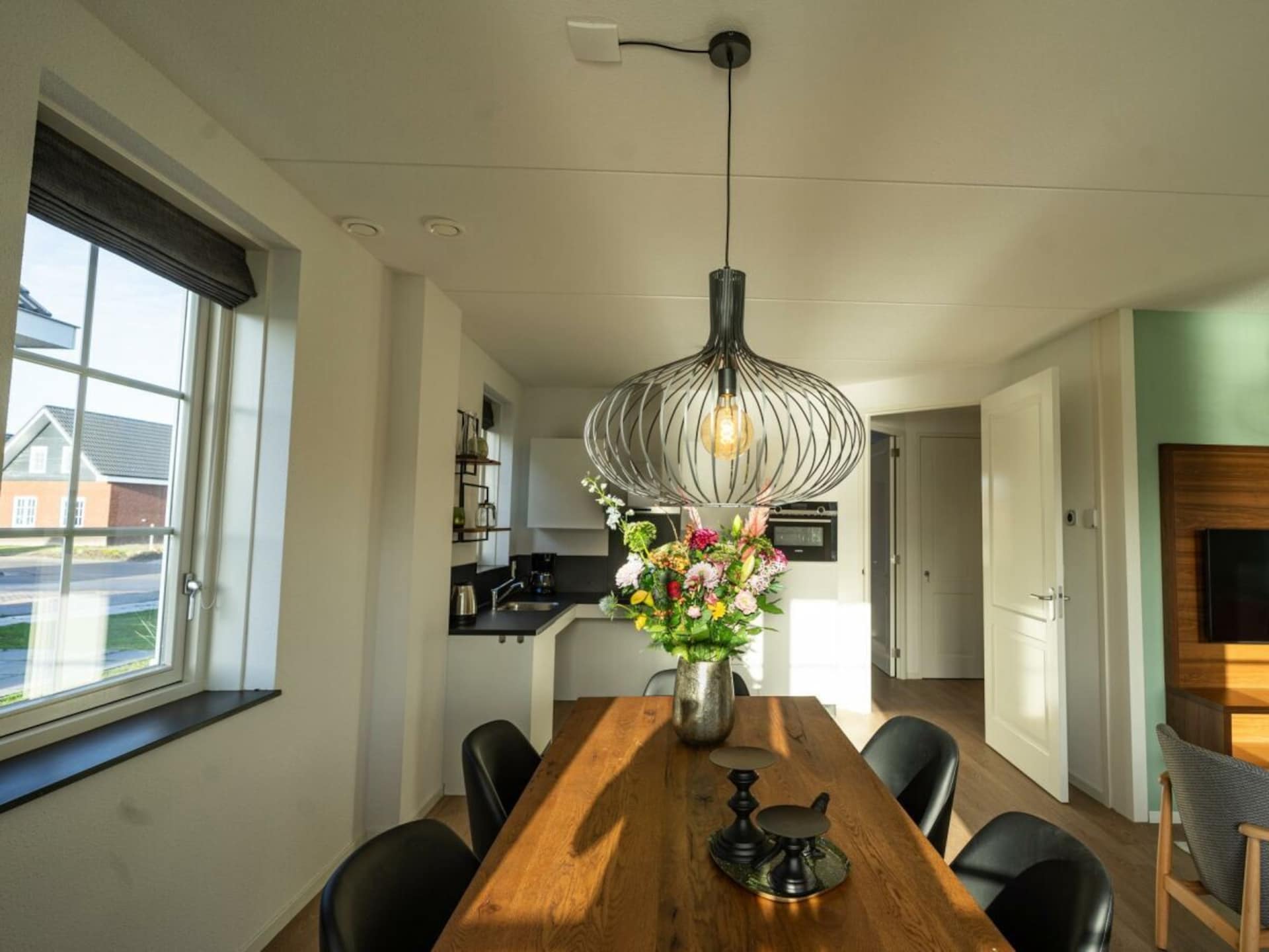 Duurzame water-villa in Medemblik met steiger en rolstoeltoegankelijkheid - foto 2