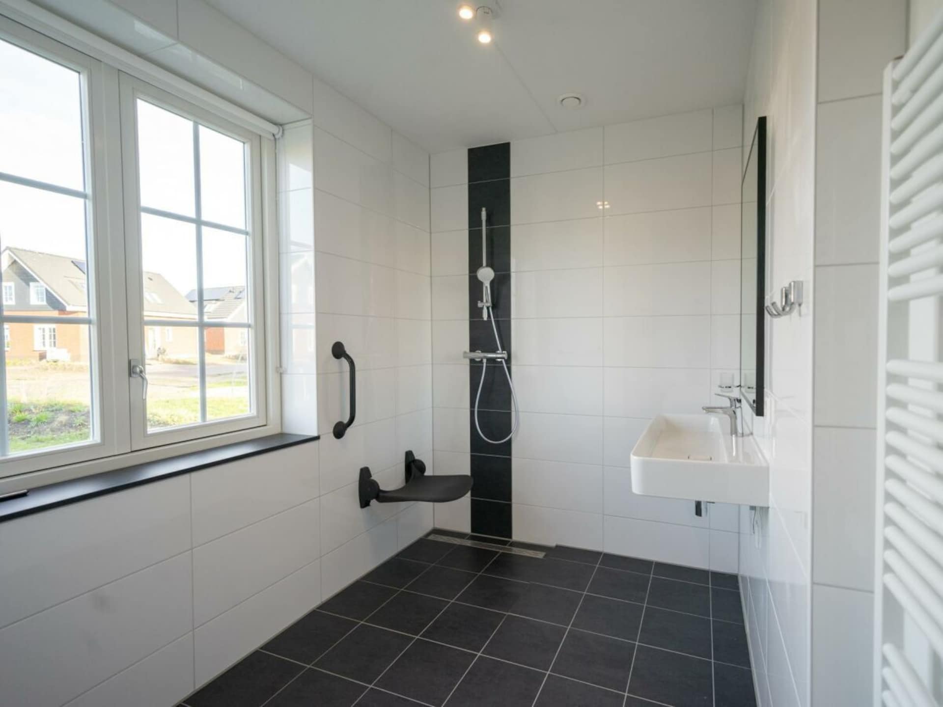 Duurzame water-villa in Medemblik met steiger en rolstoeltoegankelijkheid - foto 11