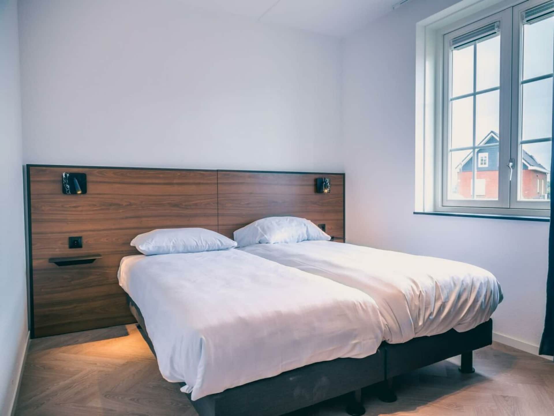 Duurzame waterwoning met jacuzzi en sauna in Medemblik voor 8 personen - foto 7