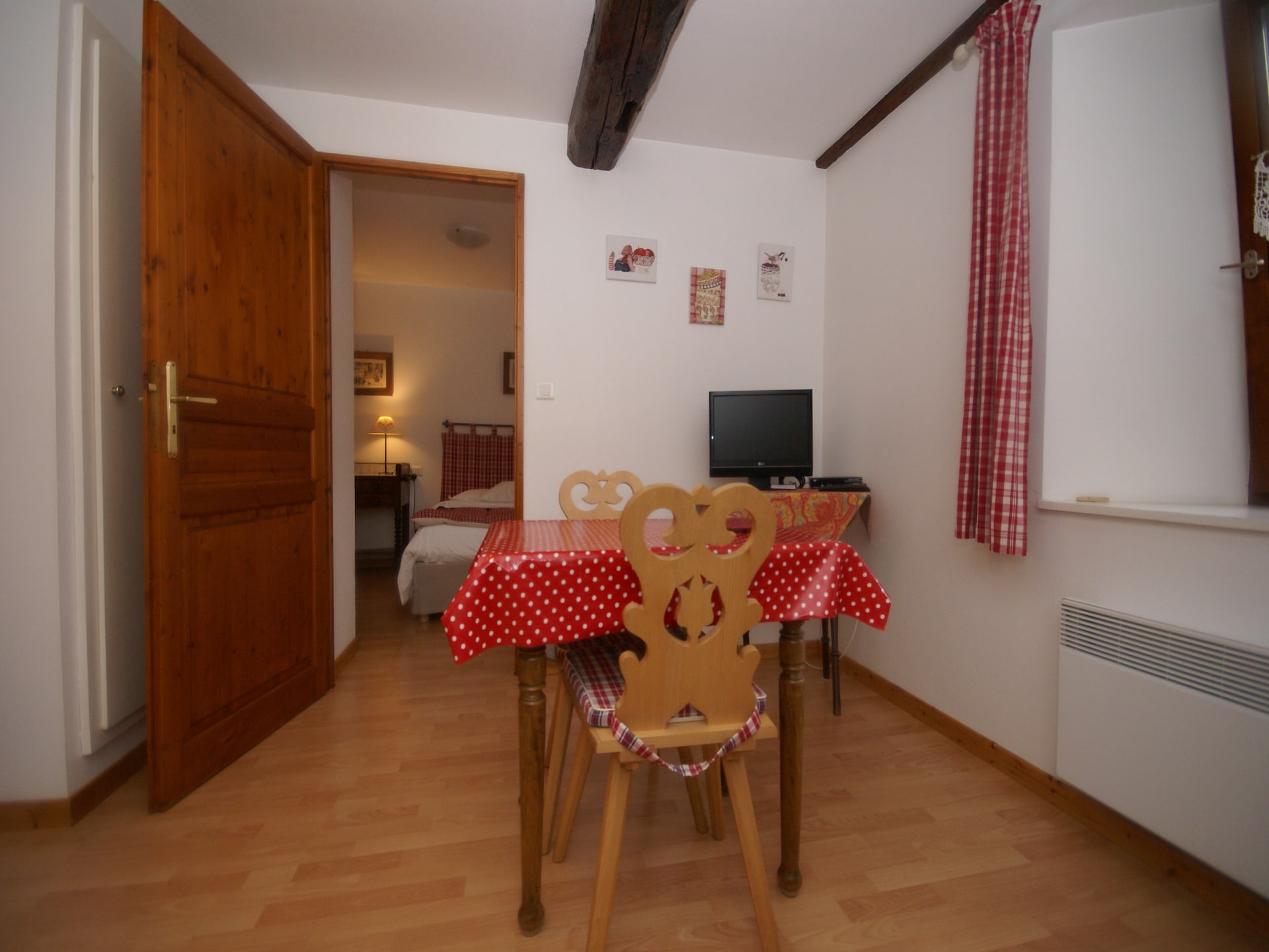 Romantisch 17e-eeuws wijnhuis in het hart van Riquewihr - foto 3