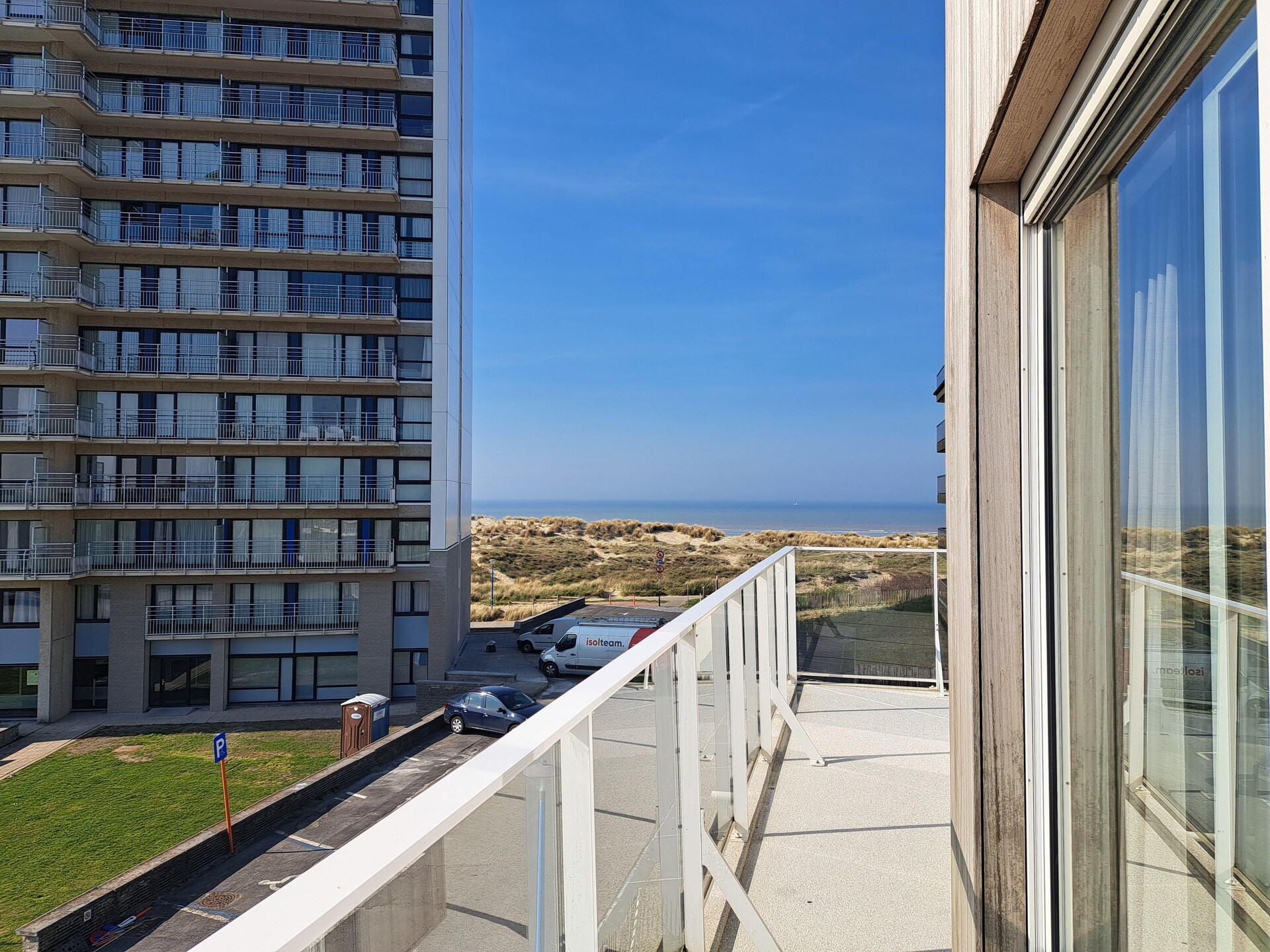 6-persoons appartement met zeezicht en privébalkon in Oostduinkerke - foto 3