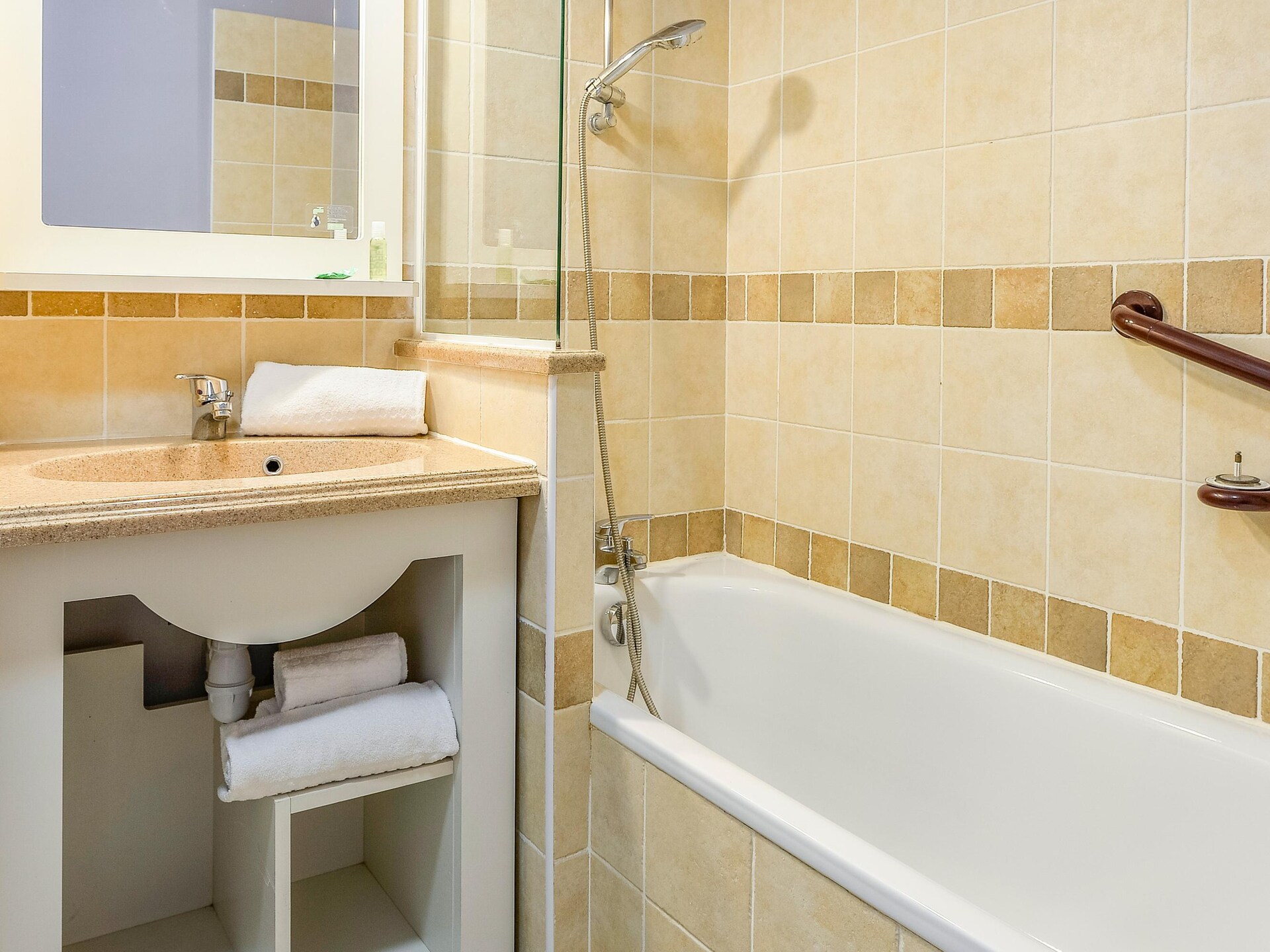 Comfortabele studio voor 4 personen in Grospierres - foto 8