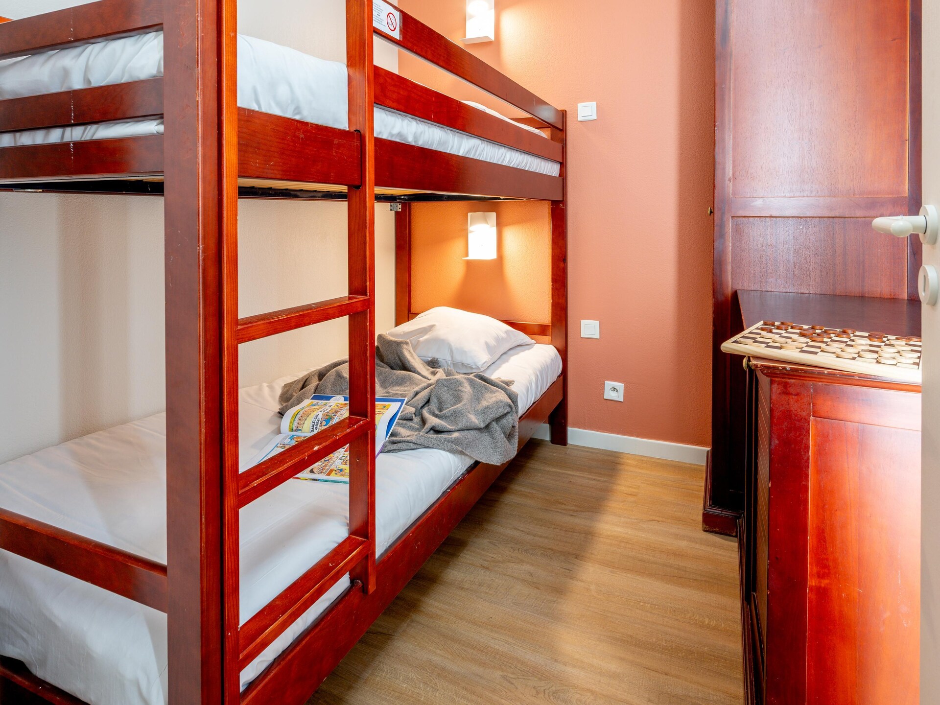 Gerenoveerd 8-persoons appartement bij het meer van Biscarrosse - foto 4