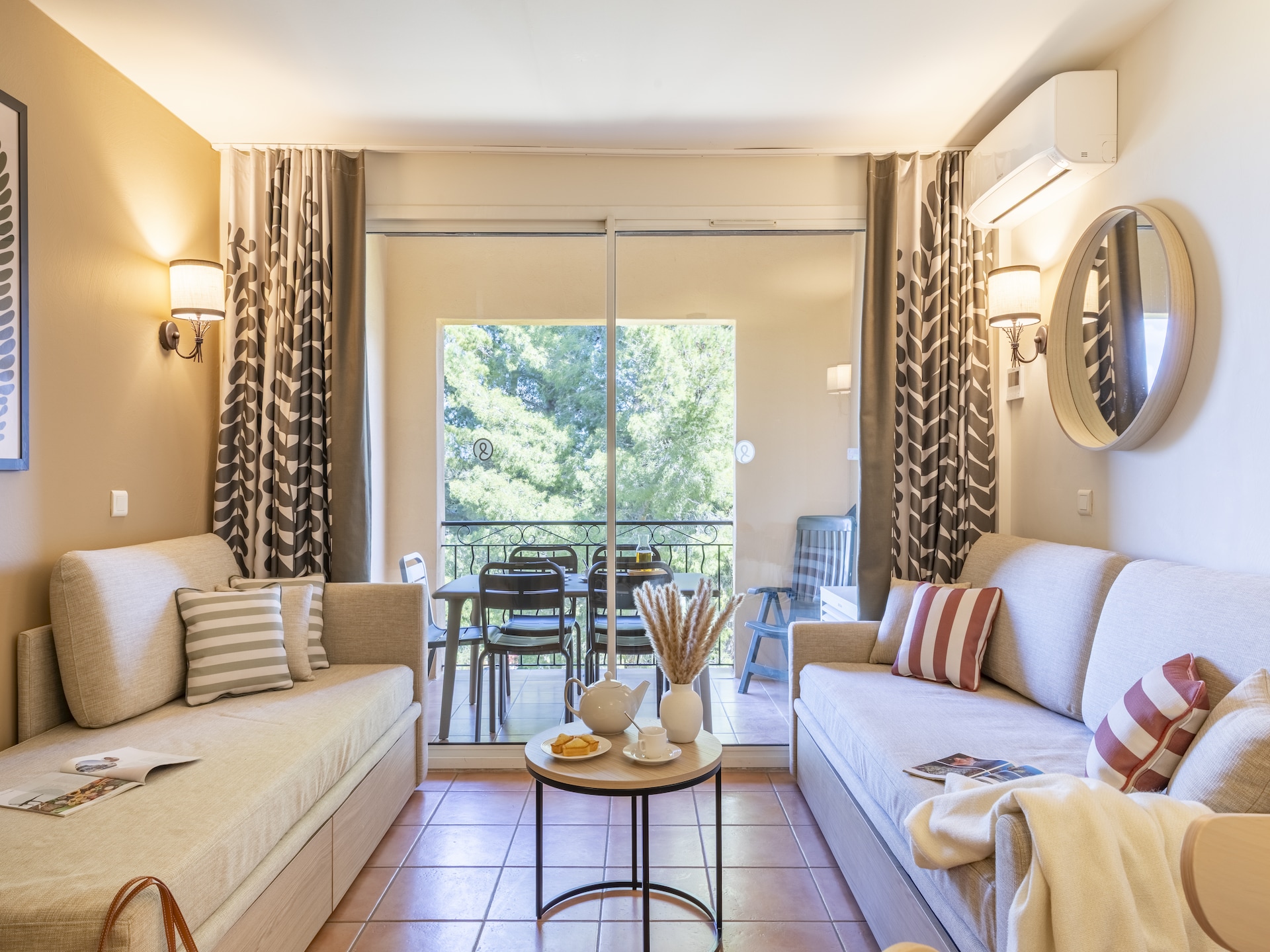 Modern appartement in Mallemort voor 5 personen bij Pont Royal - foto 1