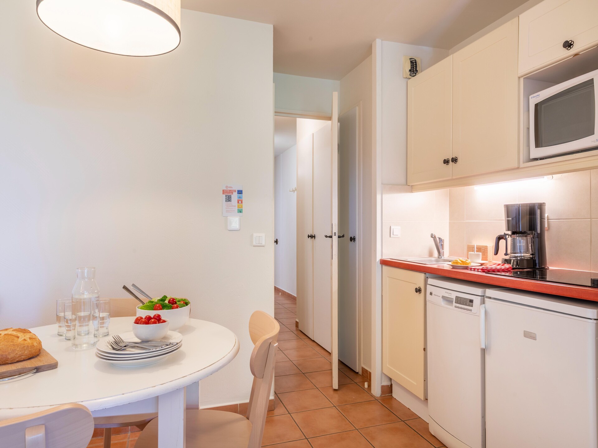 Modern appartement in Mallemort voor 5 personen bij Pont Royal - foto 2
