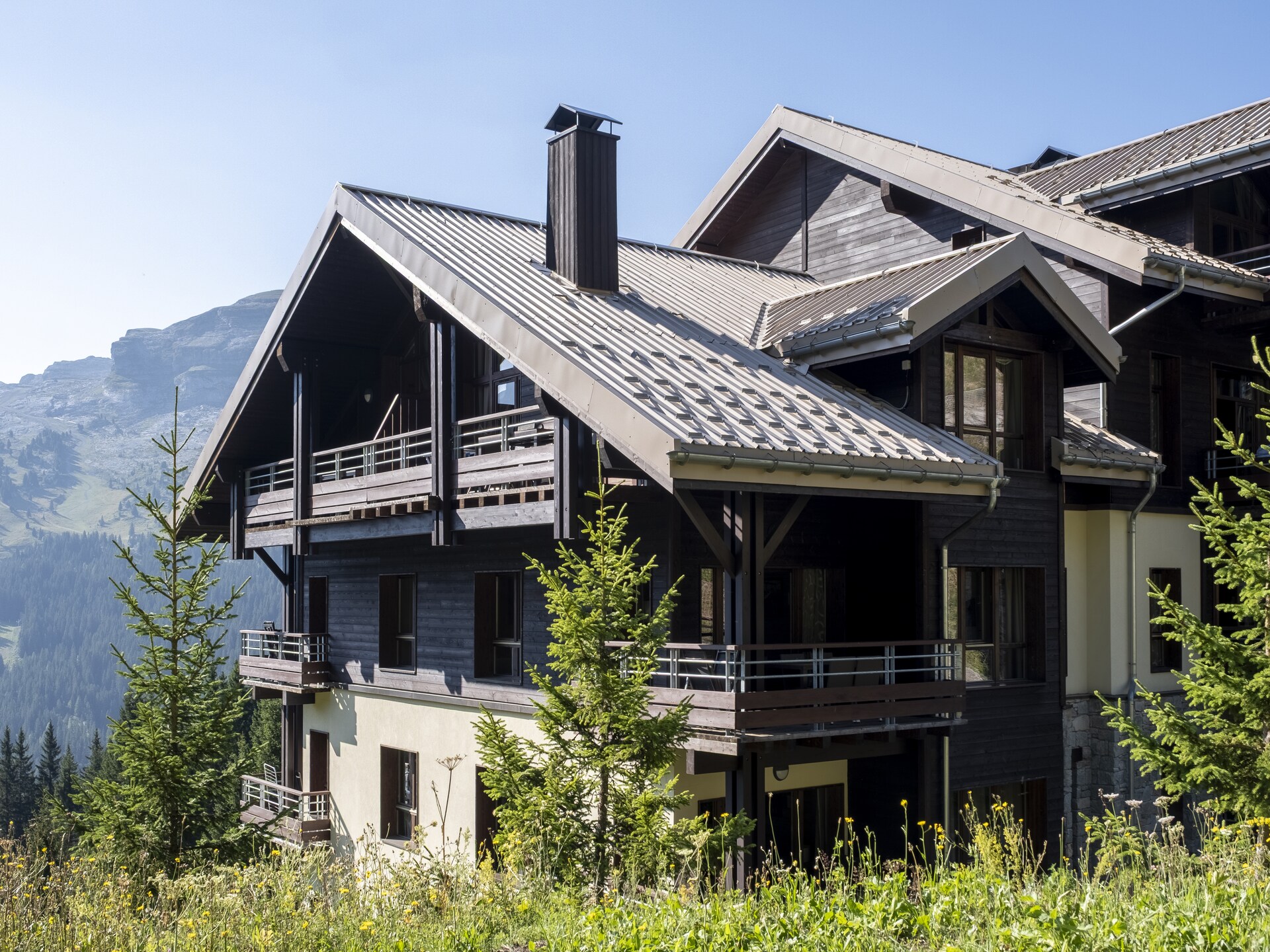 Ruim 6-persoons appartement met balkon en bergzicht in Flaine – Zondag aankomst - foto 20