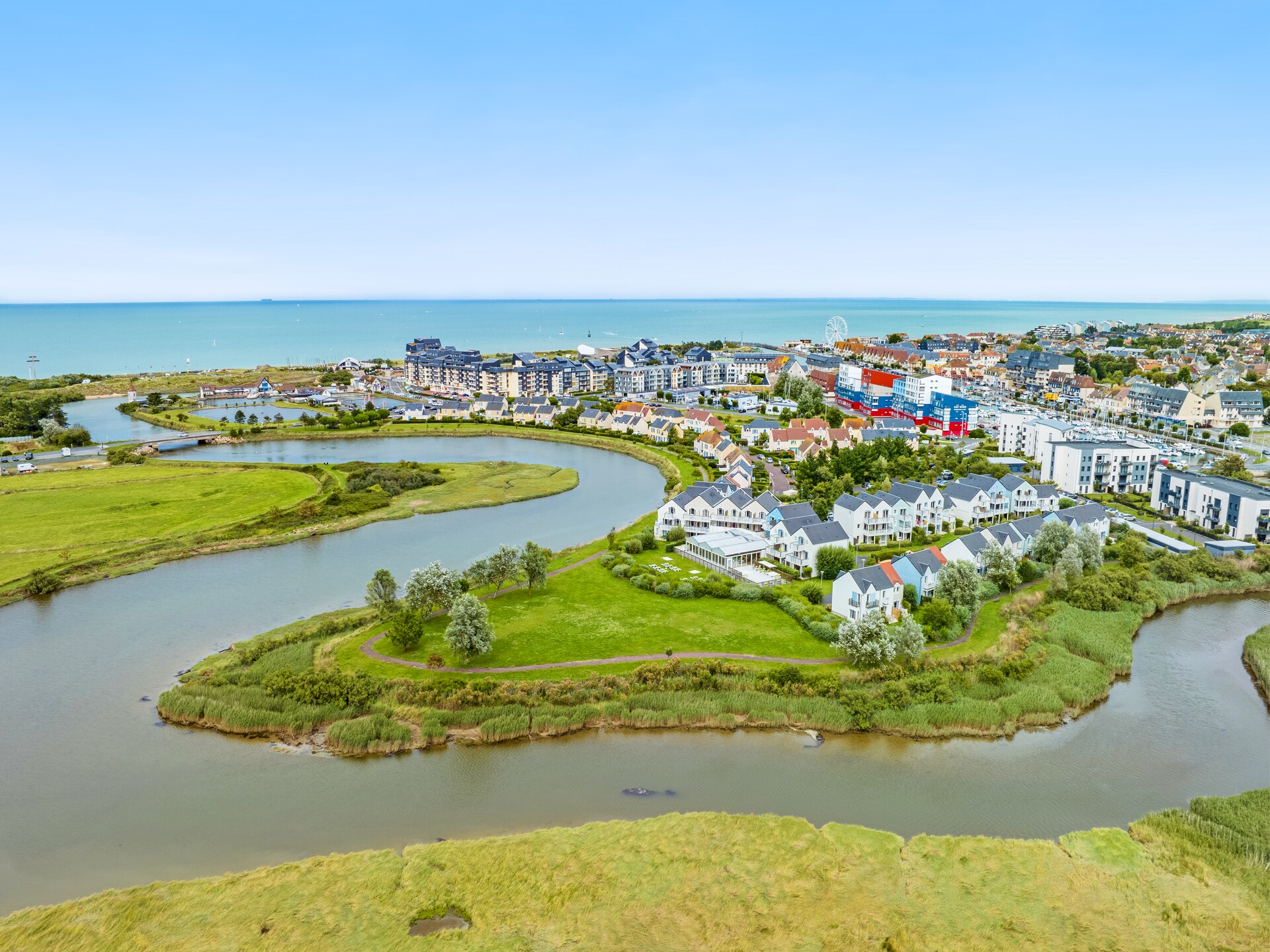 Appartement aan de Normandische kust met verwarmd binnenzwembad, vlakbij het strand - foto 28