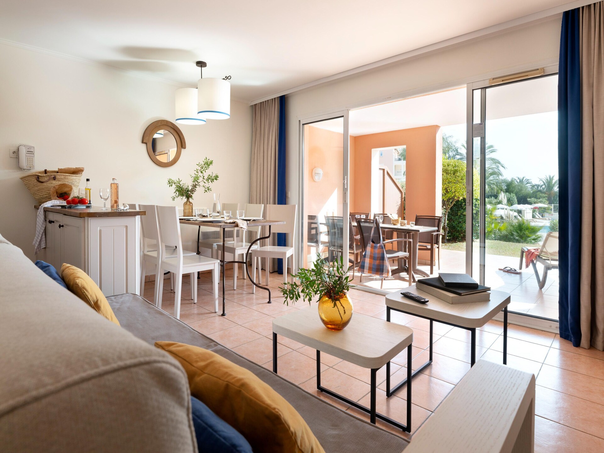 Luxe appartement voor 6 met zwembad en uitzicht op de Baai van Saint-Tropez - foto 1