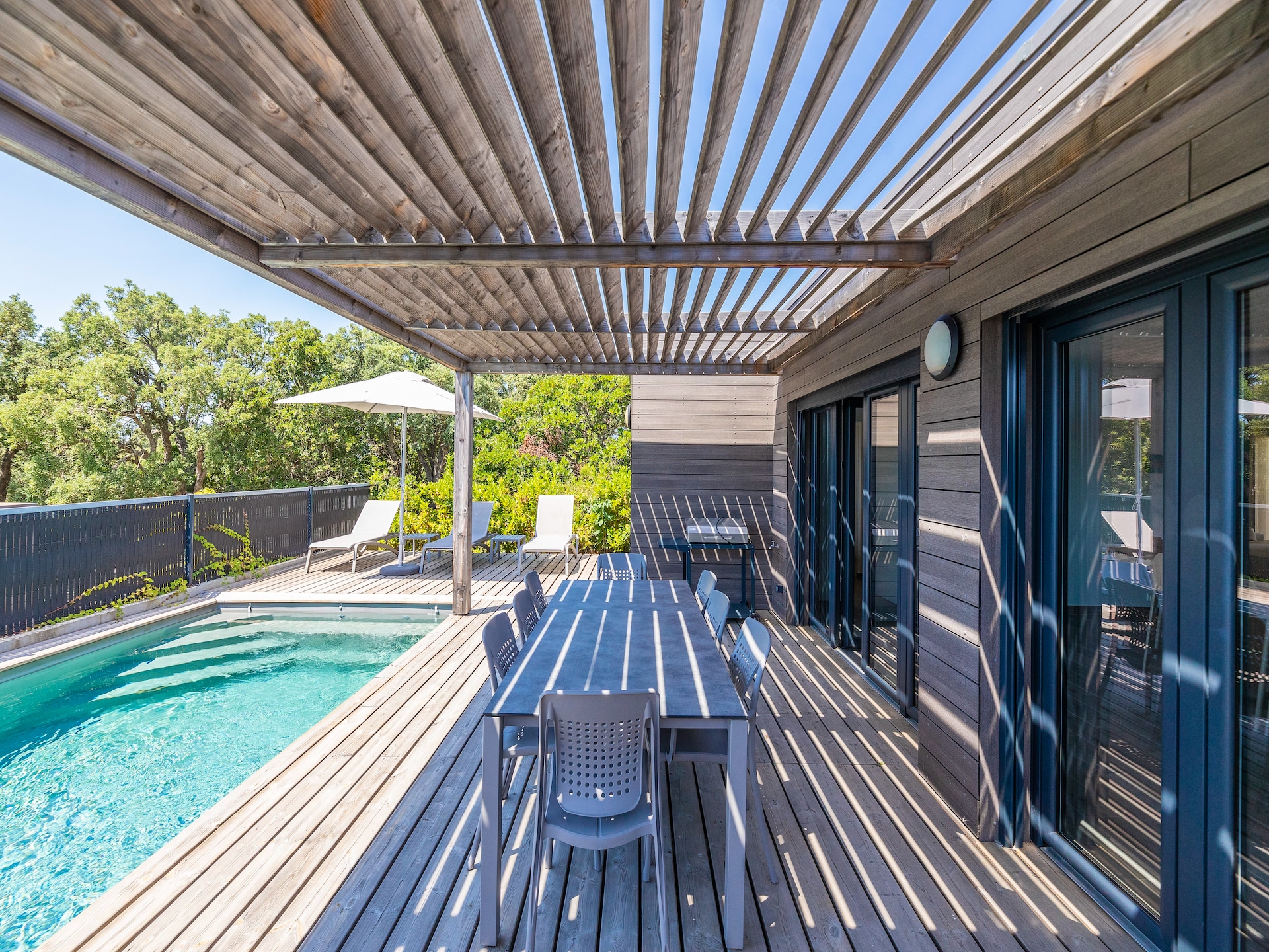 Luxe appartement met terras en zwembad in Porto-Vecchio - foto 16