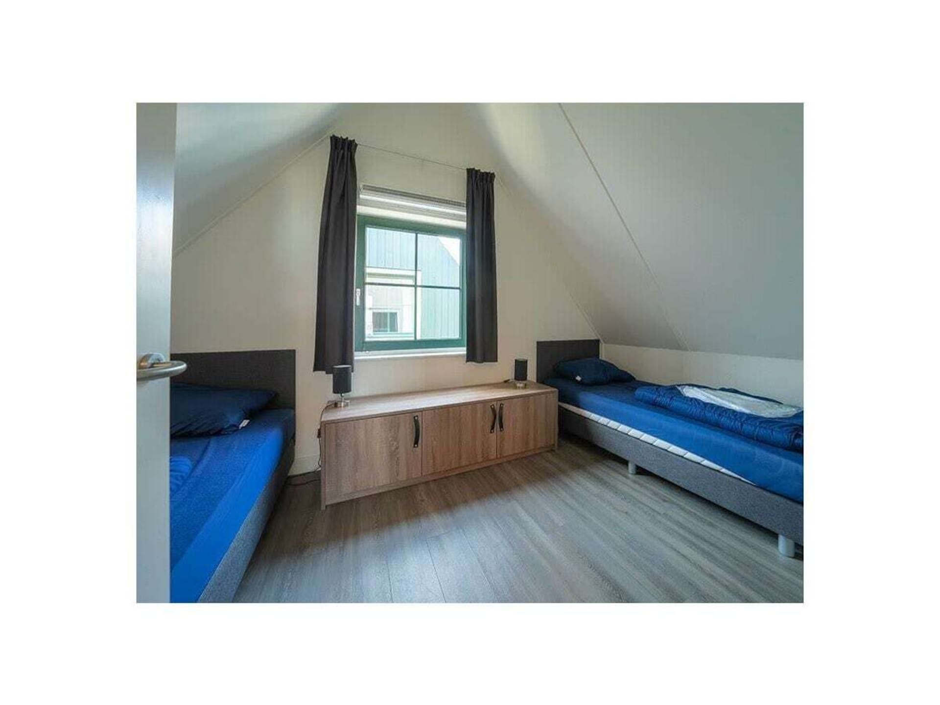 Ruim vakantiehuis voor 10 personen met privésauna in Uitdam - foto 9