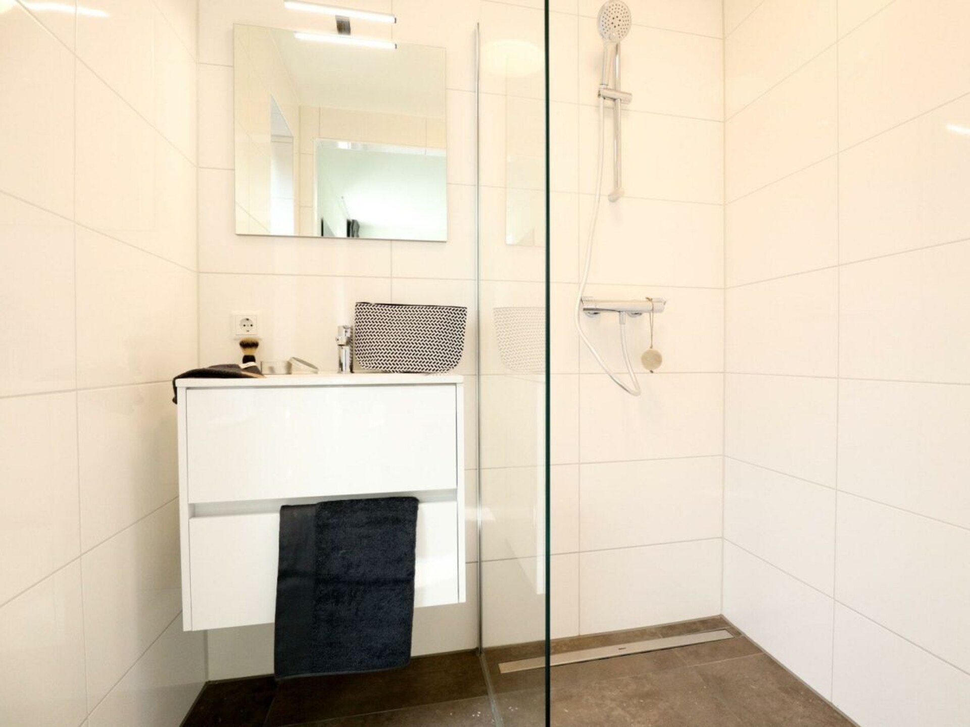 Villa Meerzicht 8: Moderne waterwoning met dakterras in Nijkerk - foto 11
