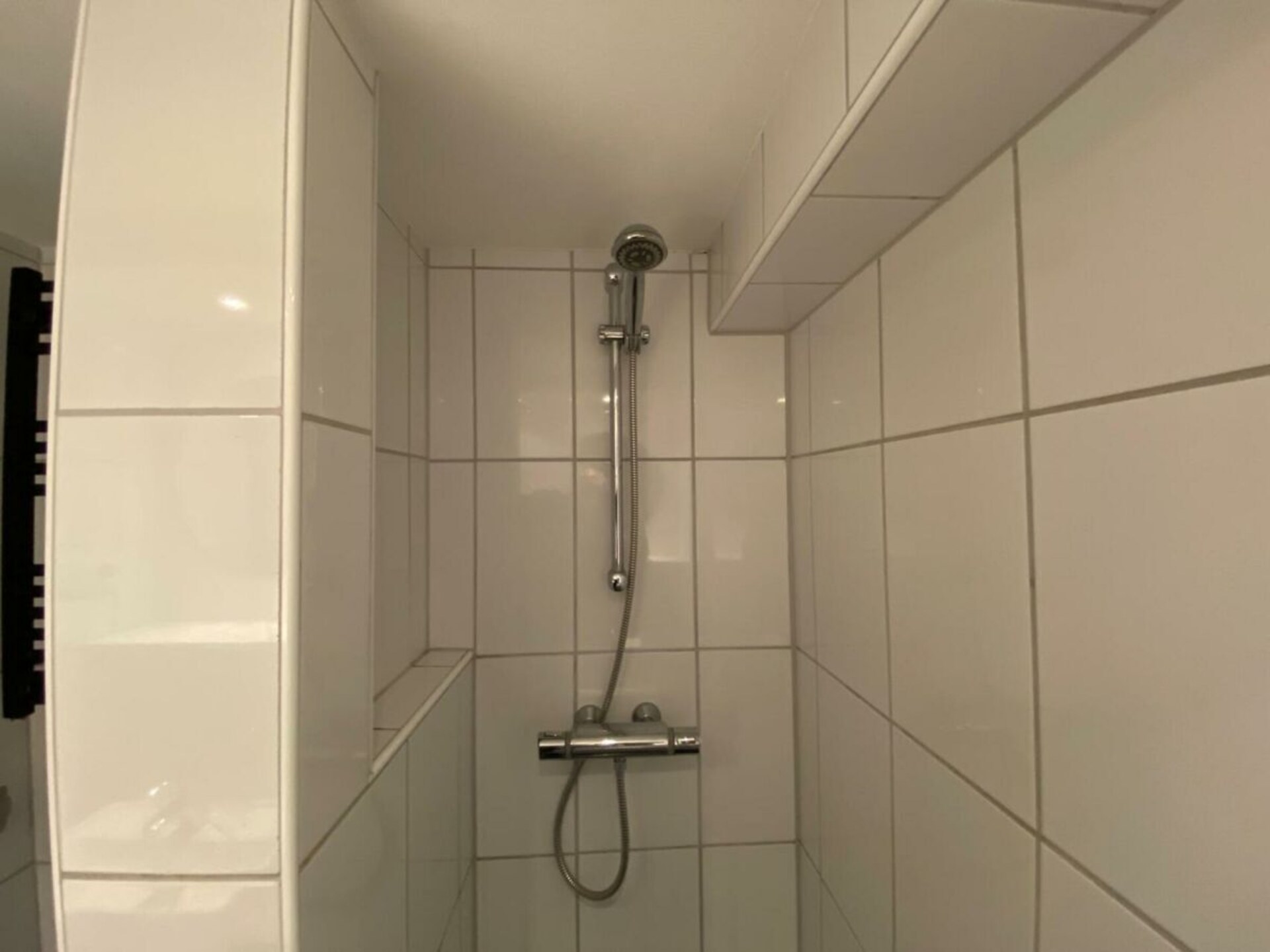 Vrijstaand vakantiehuis midden in het bos in Beekbergen - foto 12