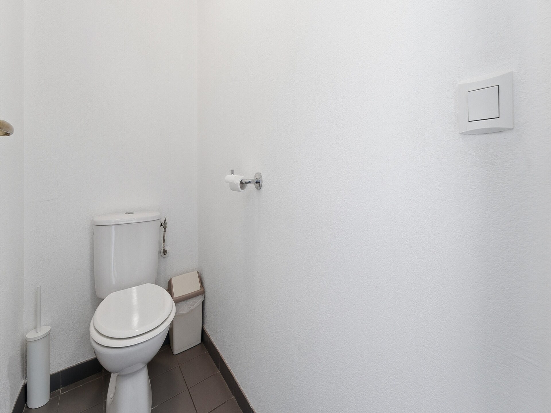 Licht appartement in Grasse met zwembad en balkon - foto 14