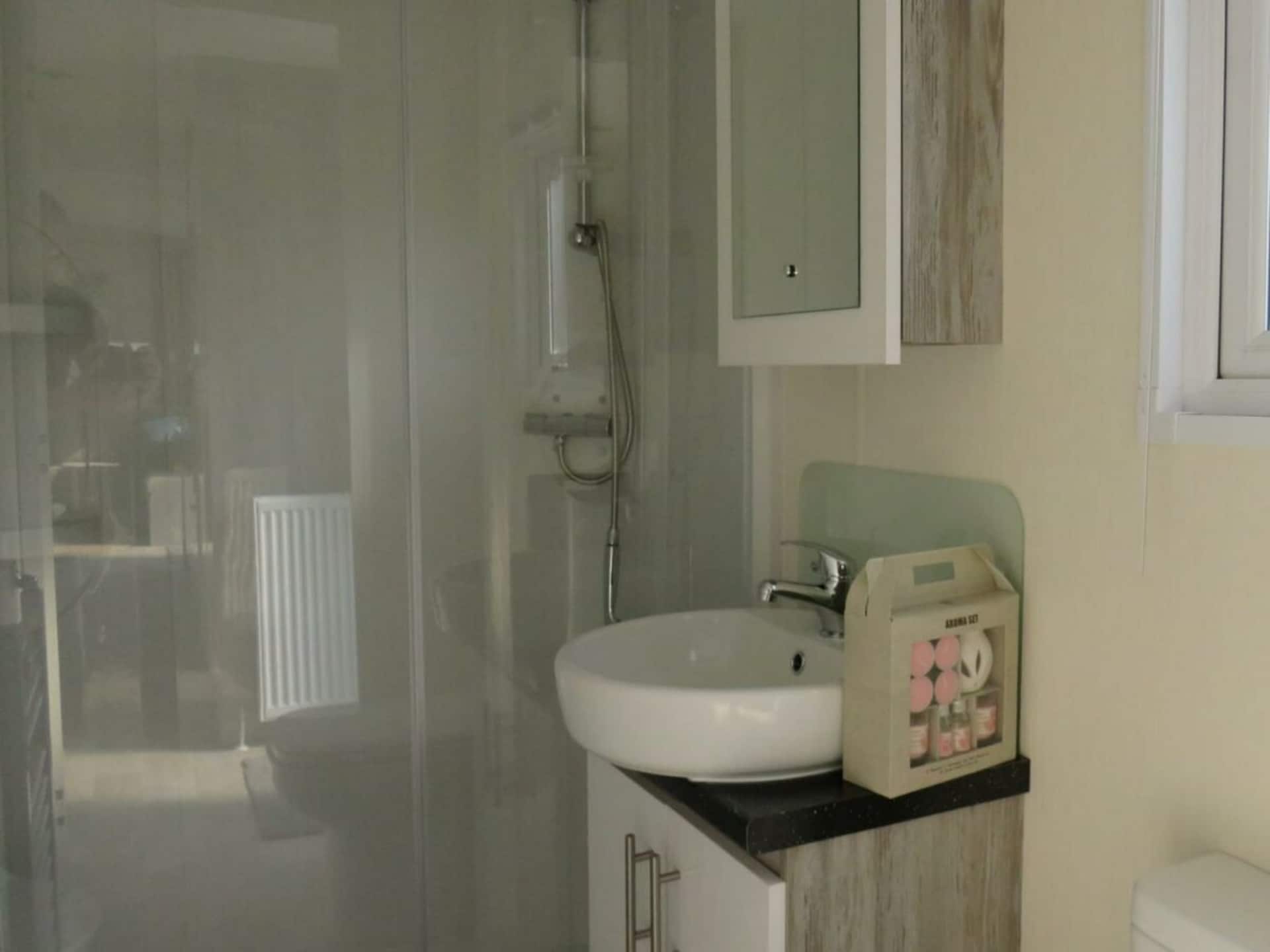 Modern gelijkvloers 6-persoons vakantiehuis in Mol - foto 5