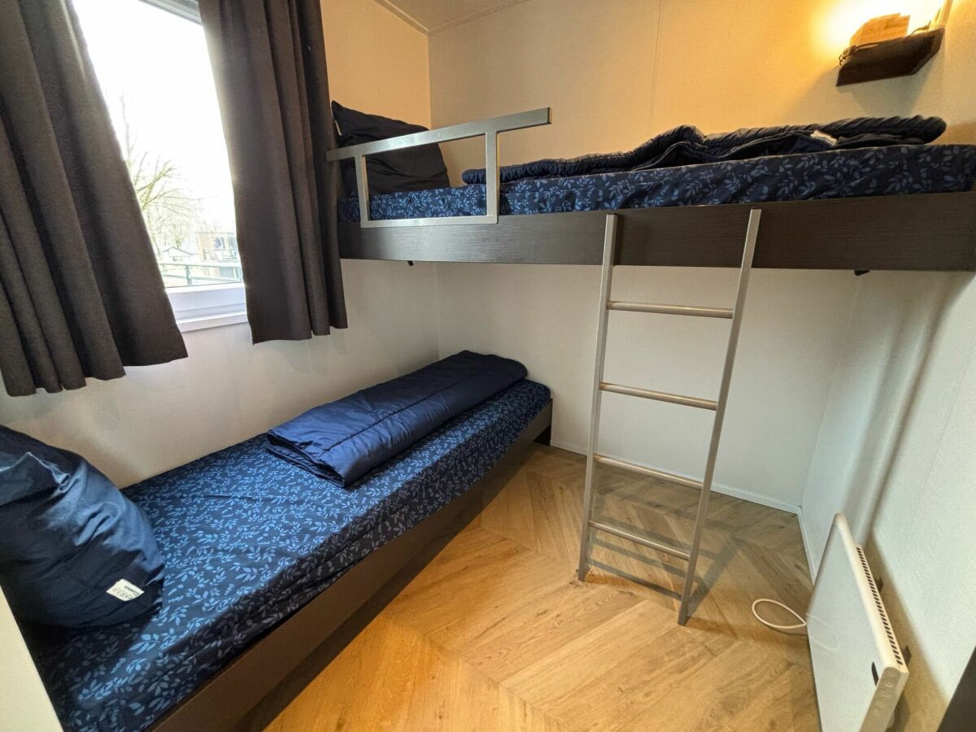 Modern chalet voor 6 personen bij Kaatsheuvel met groot terras - foto 9