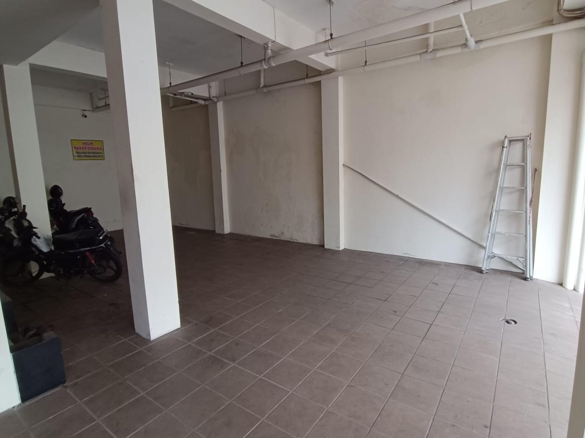 Indria Pasar Gede Deluxe: Sfeervol verblijf in hartje Solo - foto 14