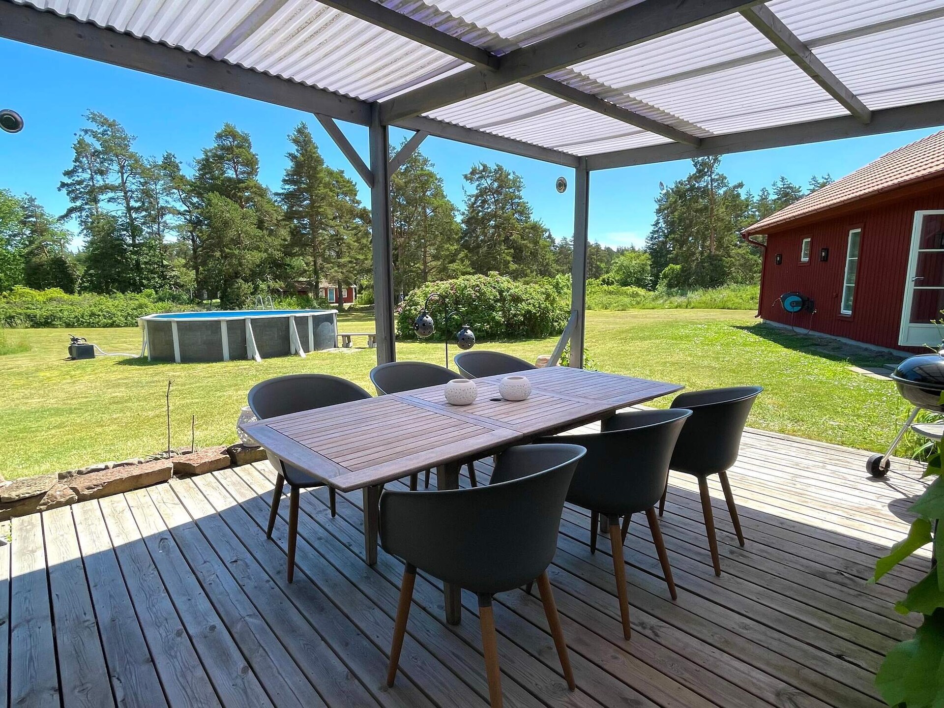 Modern vakantiehuis met zwembad en grote tuin in Färjestaden - foto 7