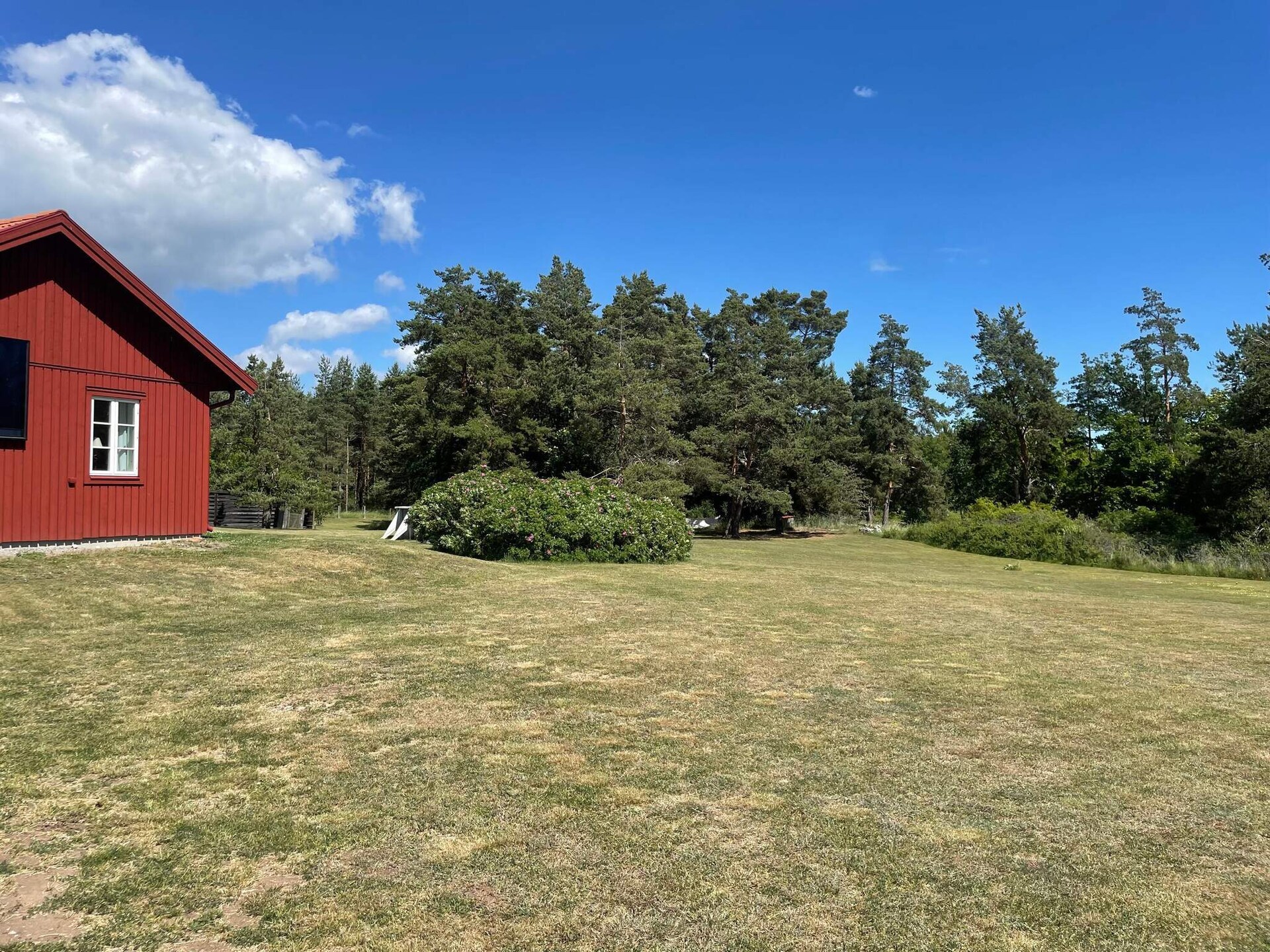 Modern vakantiehuis met zwembad en grote tuin in Färjestaden - foto 25