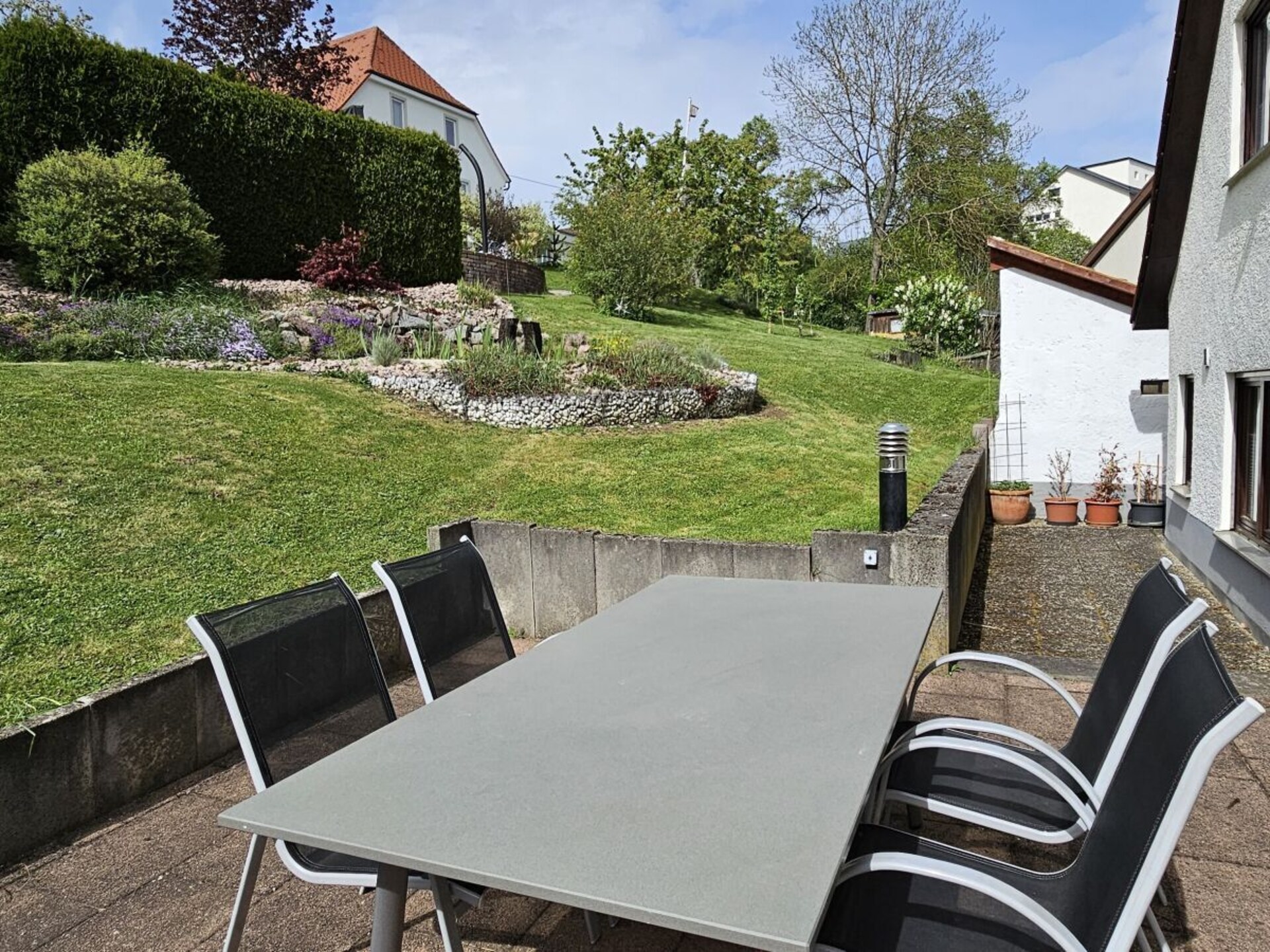Gerenoveerd 4-sterren vakantiehuis op 200m van centrum Wellendingen - foto 2