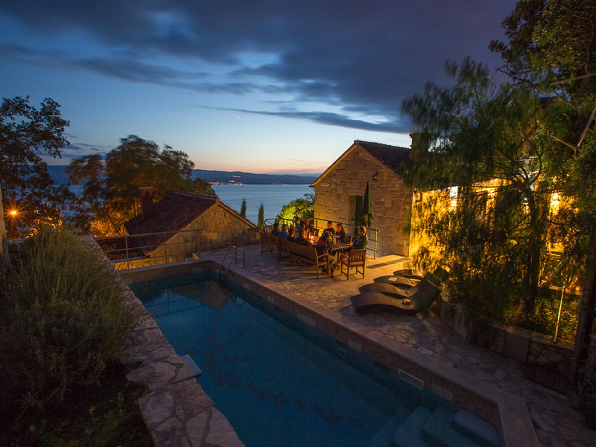 Villa Frzelin: Twee villa's, twee privézwembaden en zeezicht bij Omiš - foto 22