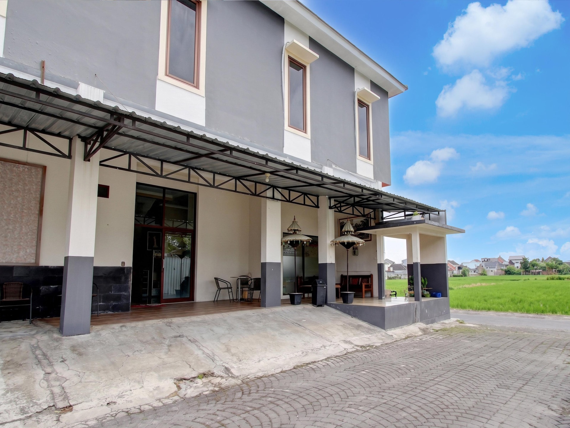 Artha Ambarukmo Cozy Double: Comfortabel vakantiehuis in Yogyakarta - foto 22