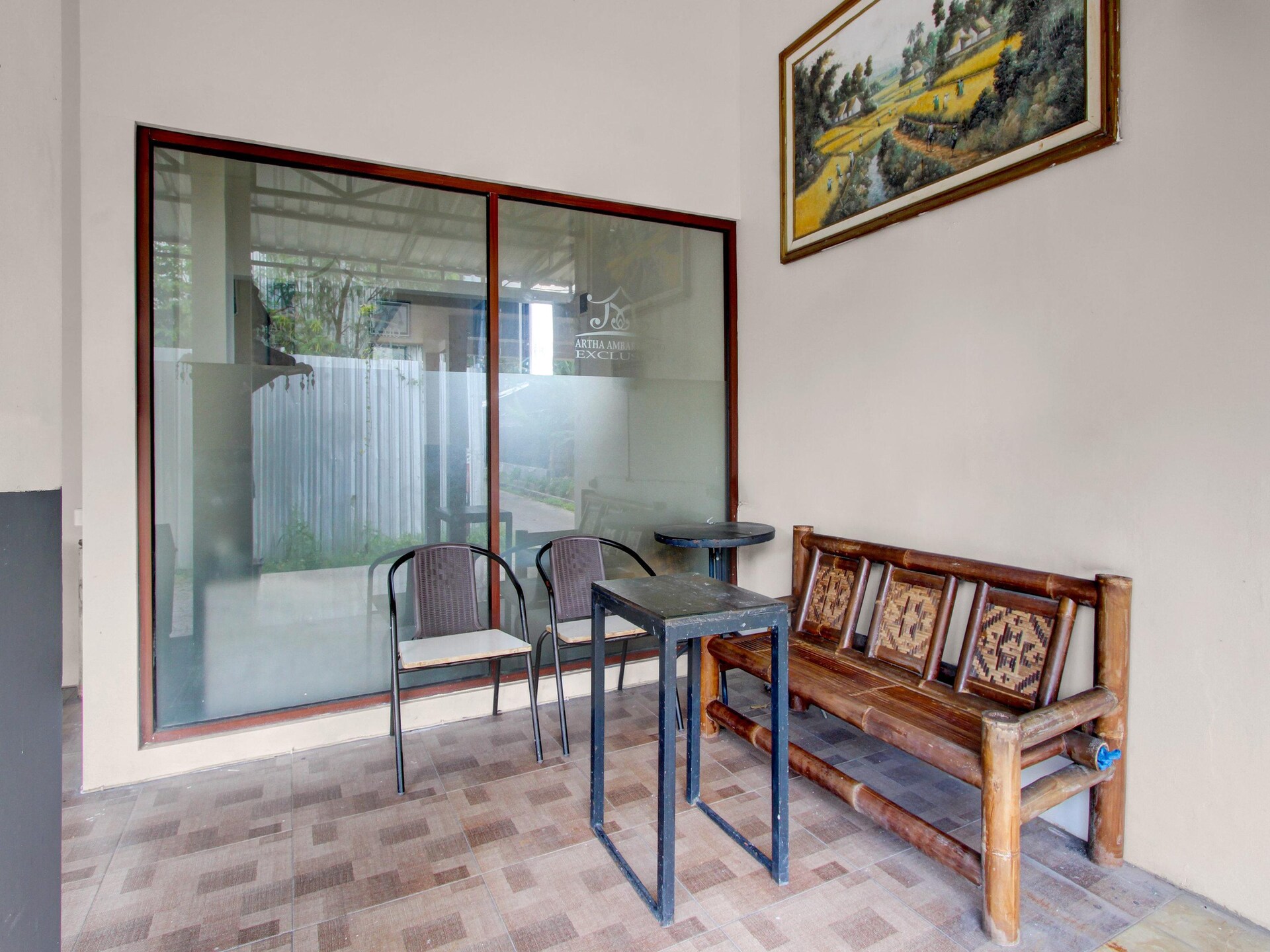 Artha Ambarukmo Cozy Double: Comfortabel vakantiehuis in Yogyakarta - foto 4