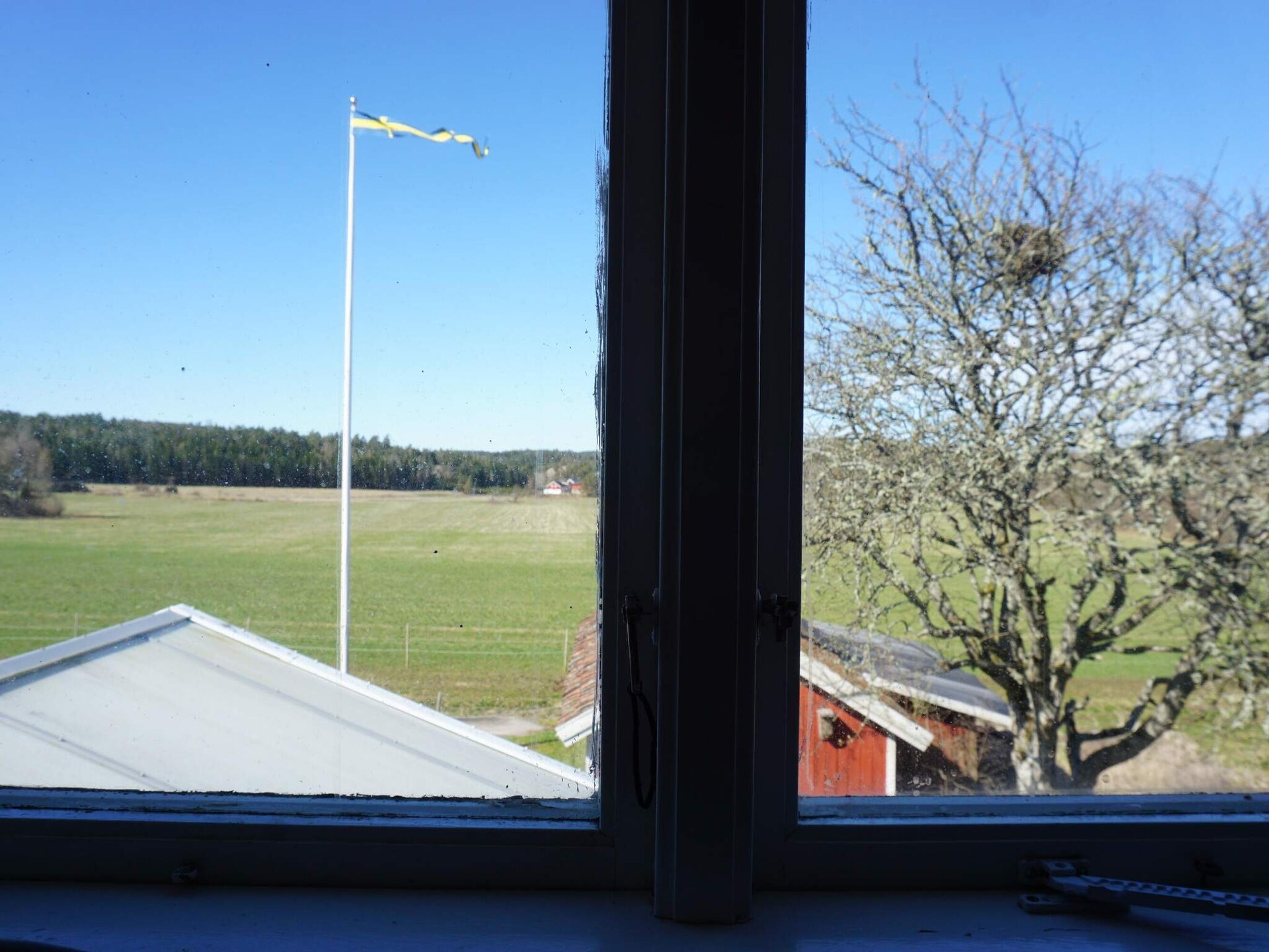 Stijlvol vrijstaand vakantiehuis aan de golfbaan in Tanumshede - foto 19
