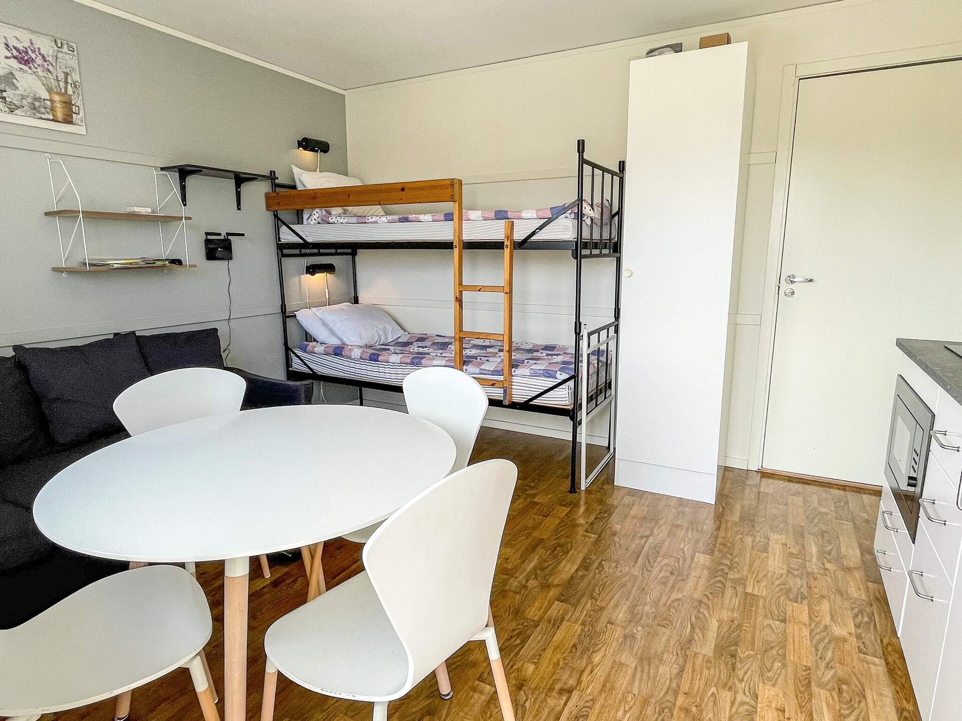 Vakantiehuis direct aan het witte zandstrand van Köpingsvik - foto 9
