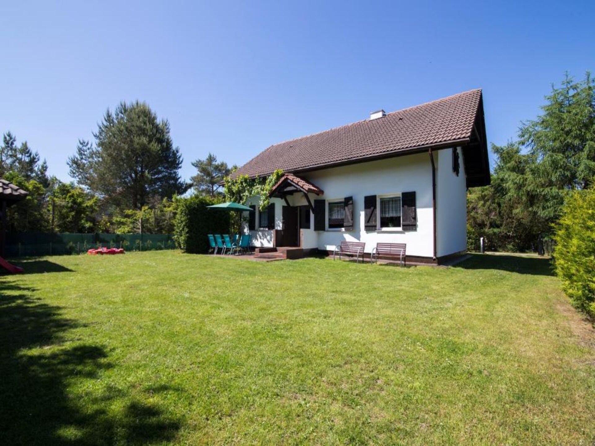Ruim vakantiehuis in Lubiatowo voor 9 personen nabij de Oostzee - foto 1