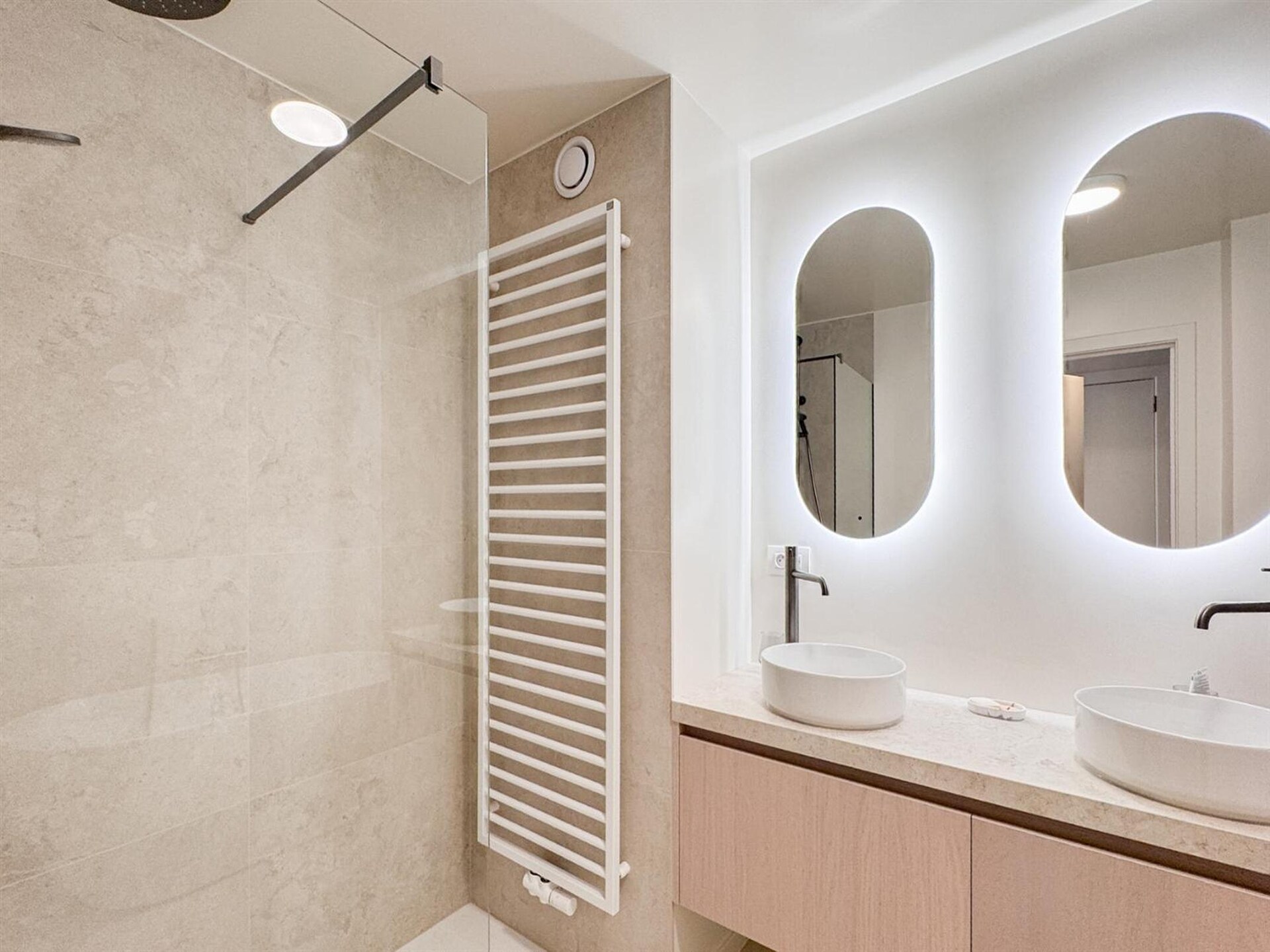 6-slaapkamer duplex in hartje Knokke voor 8 personen - foto 19