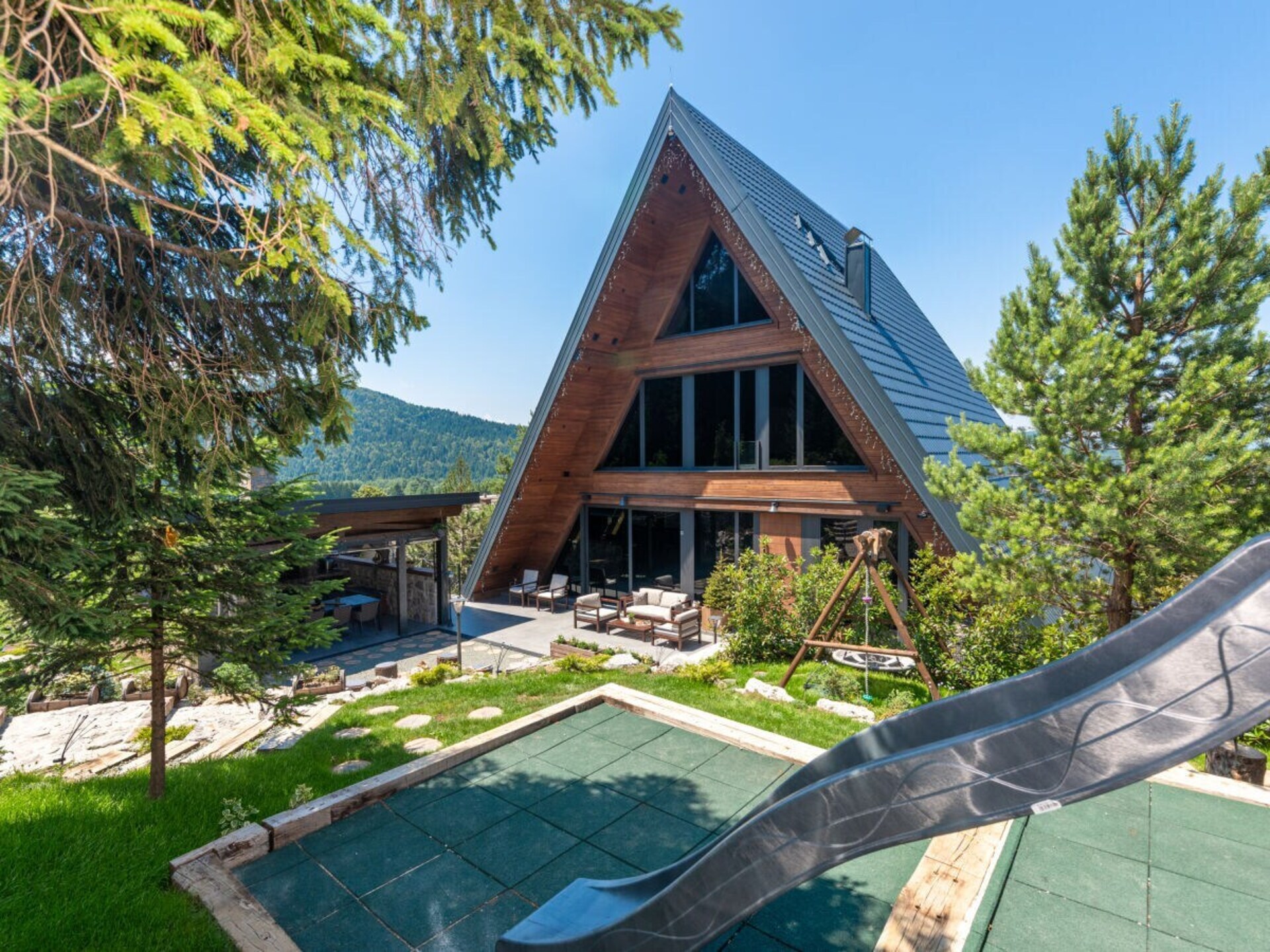 Luxe A-frame chalet in Ravna Gora met grote tuin, nabij skigebied - foto 2