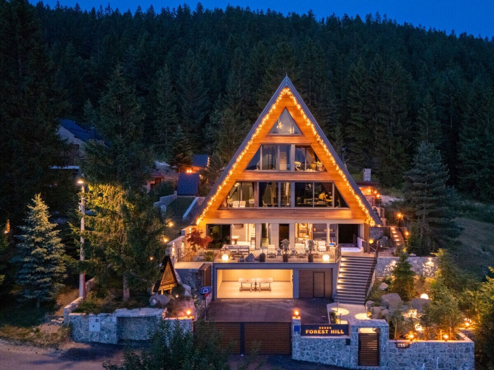 Luxe A-frame chalet in Ravna Gora met grote tuin, nabij skigebied - foto 5