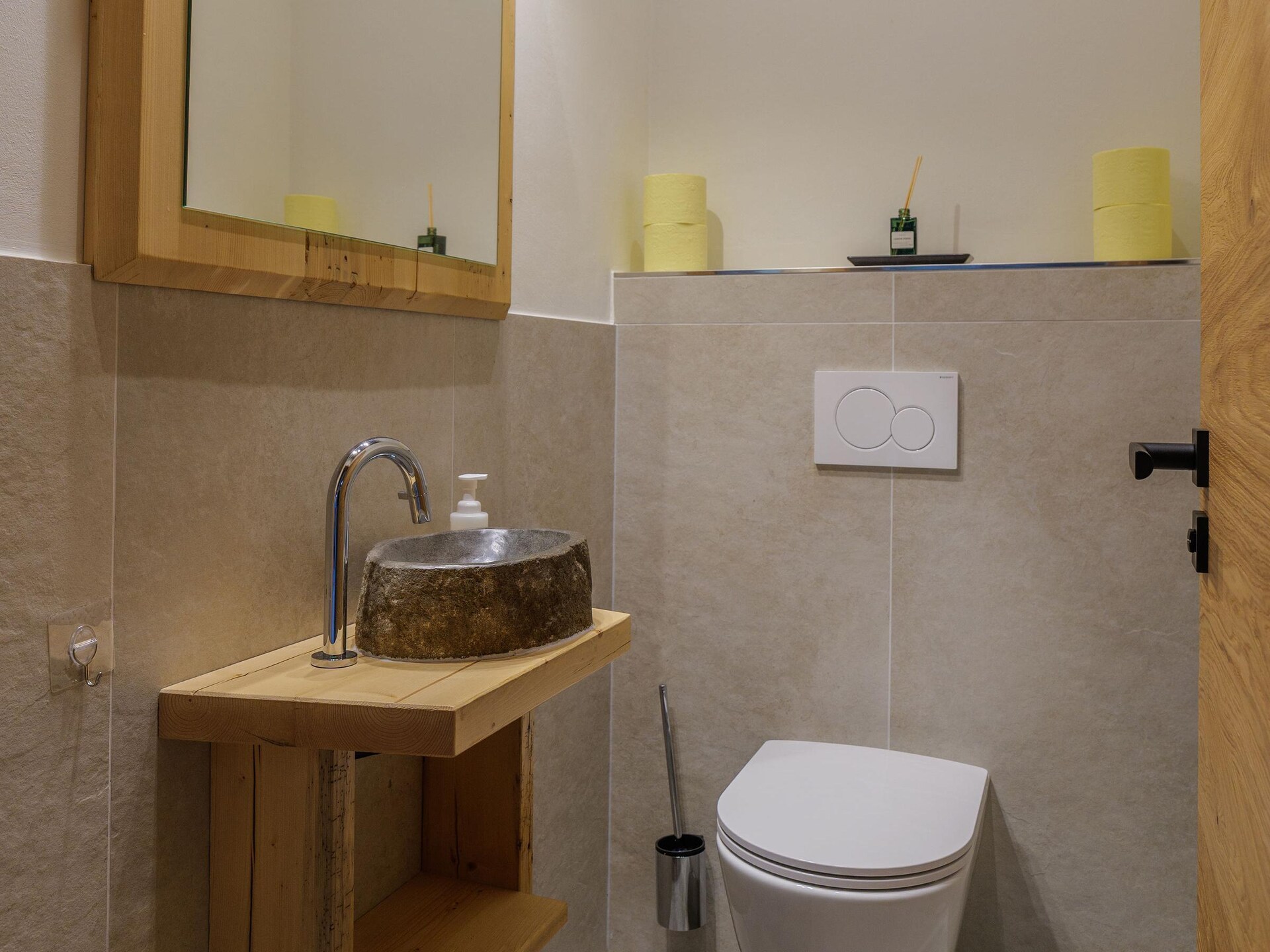 Authentiek houten appartement met panoramisch bergzicht in Mittersill - foto 26