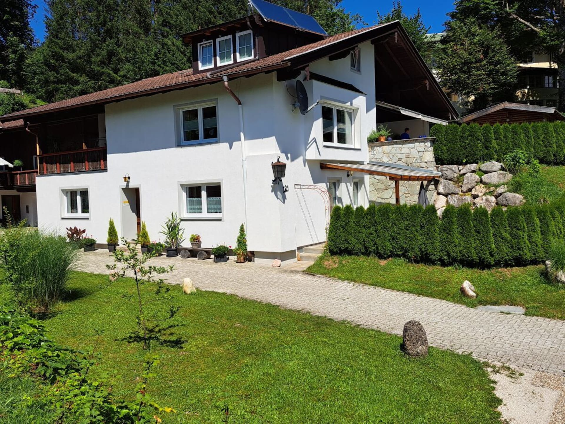 Luxe 4-sterren vakantiehuis in Bischofswiesen met zonterras - foto 1