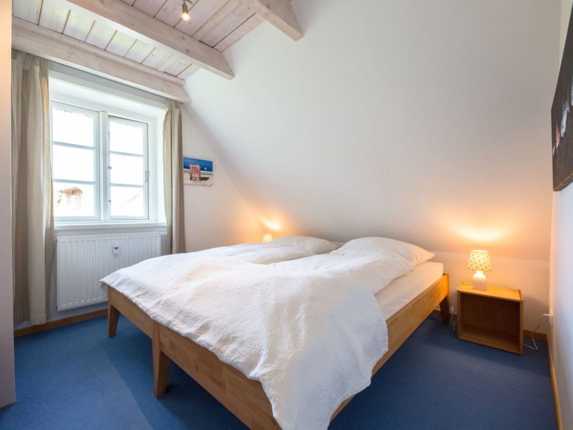 4-persoons vakantiehuis met rieten dak in centrum van Nebel - foto 12